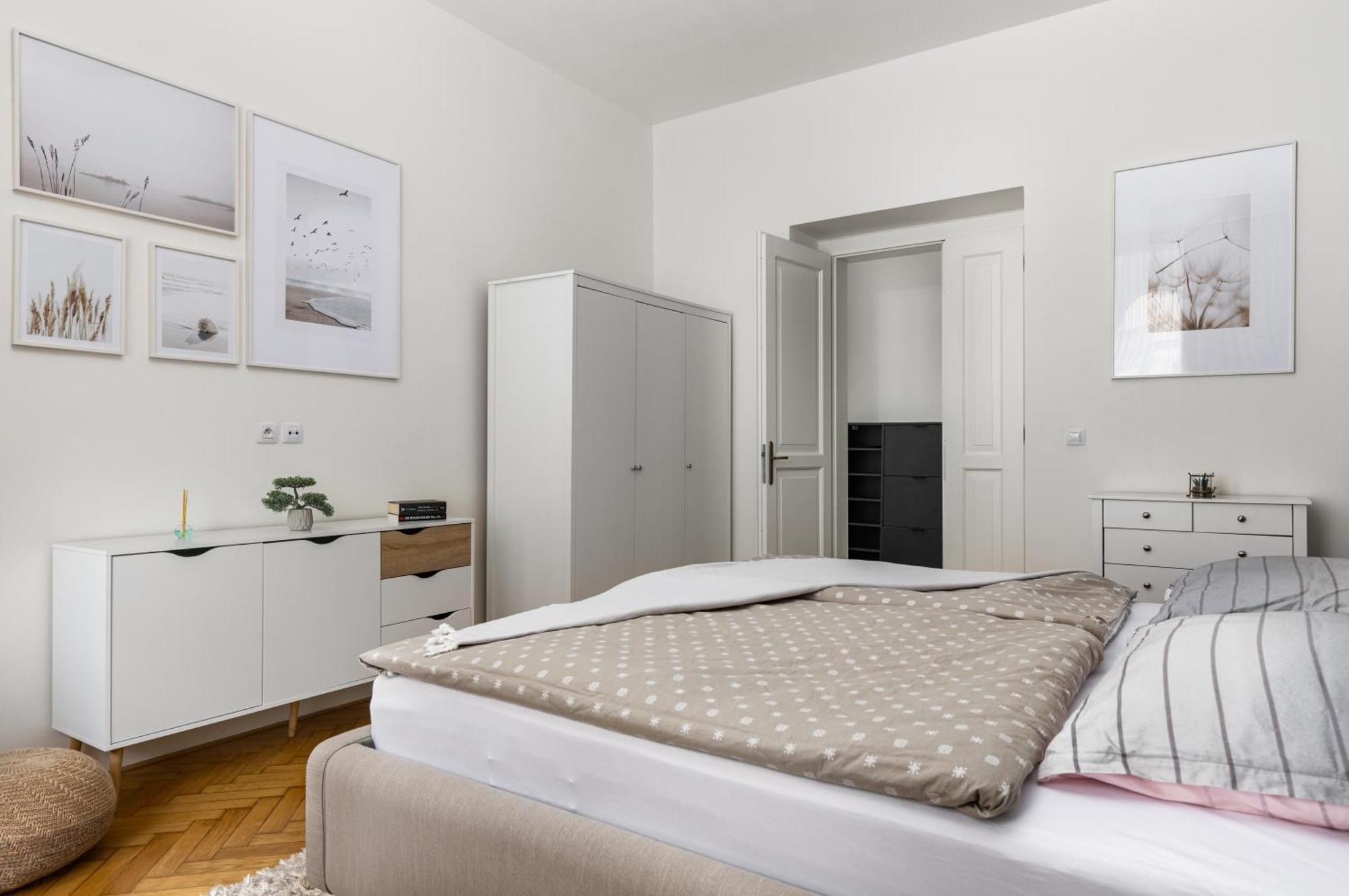 Stay2gether Buzz - O2 Arena - Sleeps 6 Apartment *