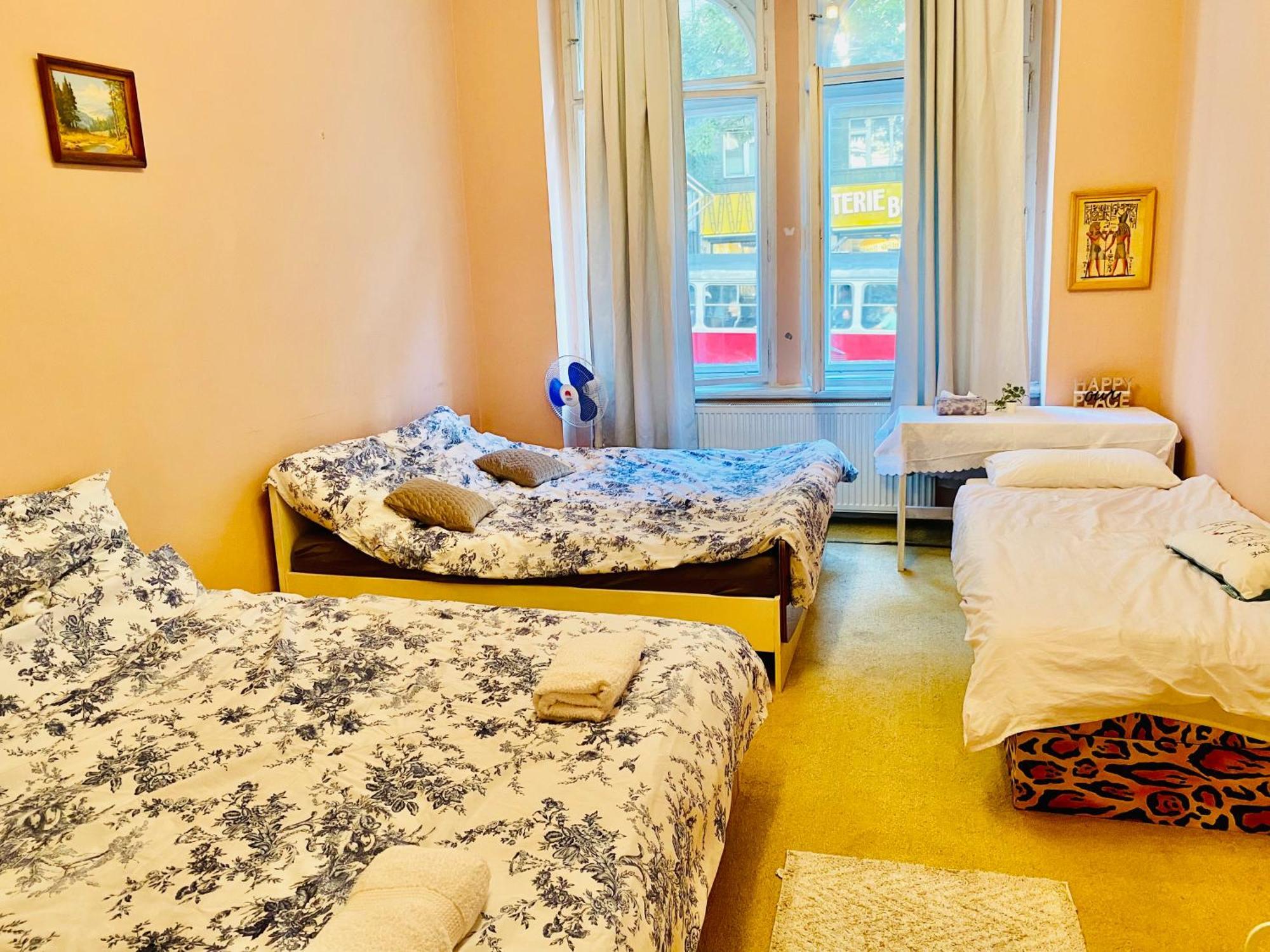 Apartment In Square 2 Prague