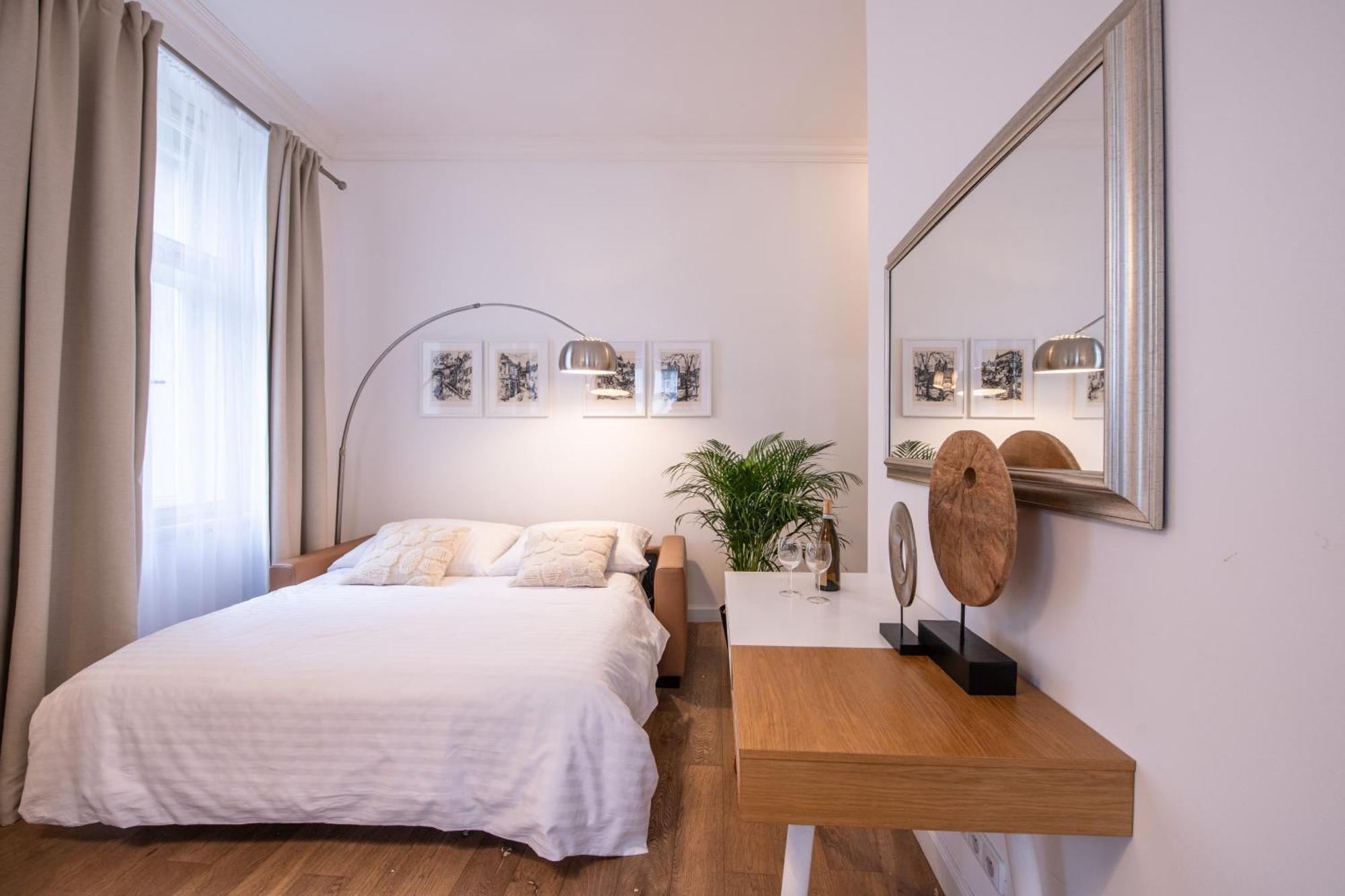 Modern Downtown - Renovated, On Ideal Location Apartment Prag
