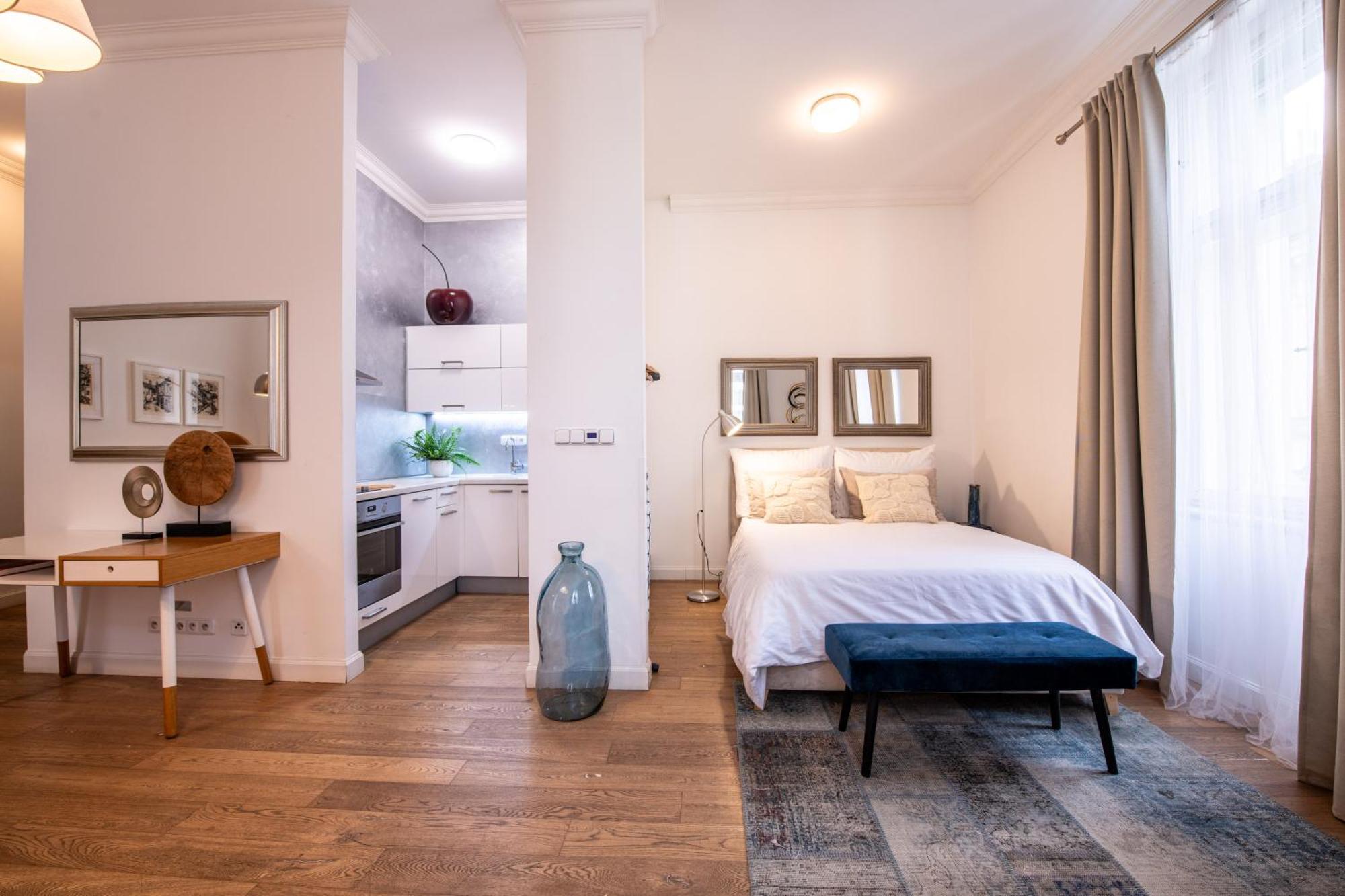 Apartment Modern Downtown - Renovated, On Ideal Location Prag