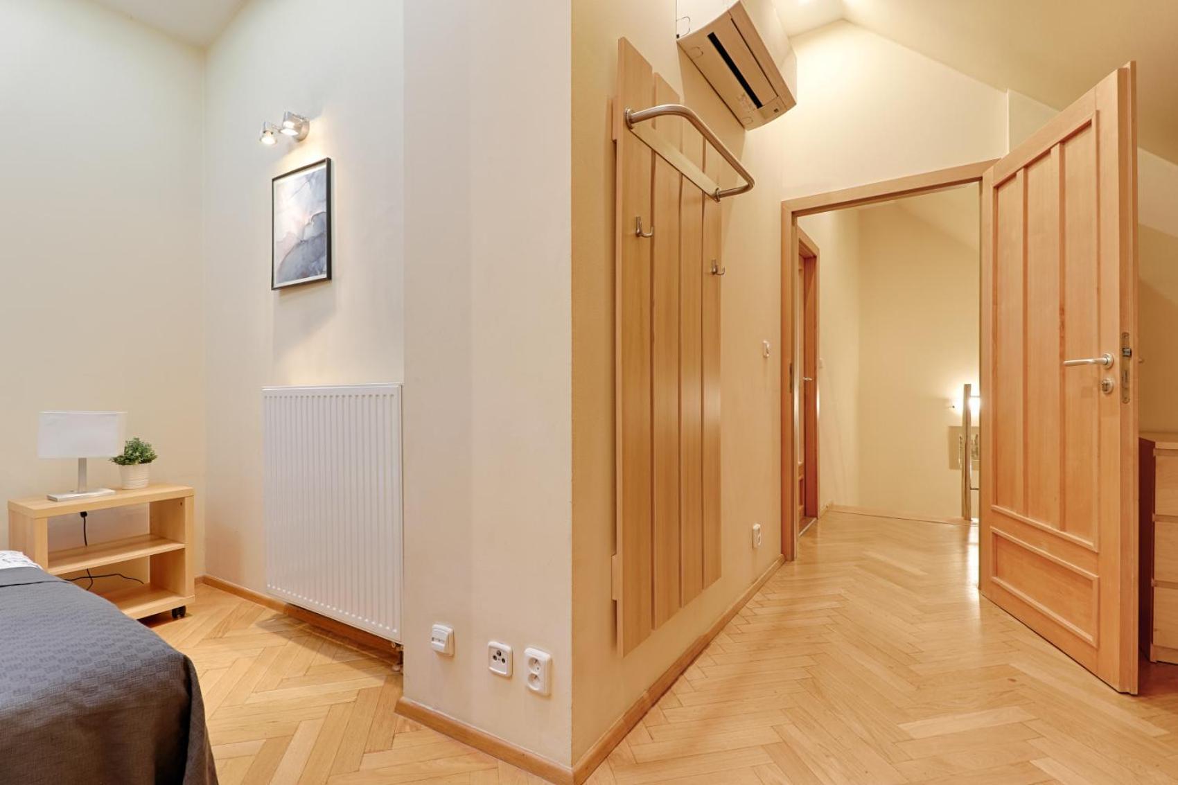 Duplex 2br W. Ac In New Town Apartment Prague