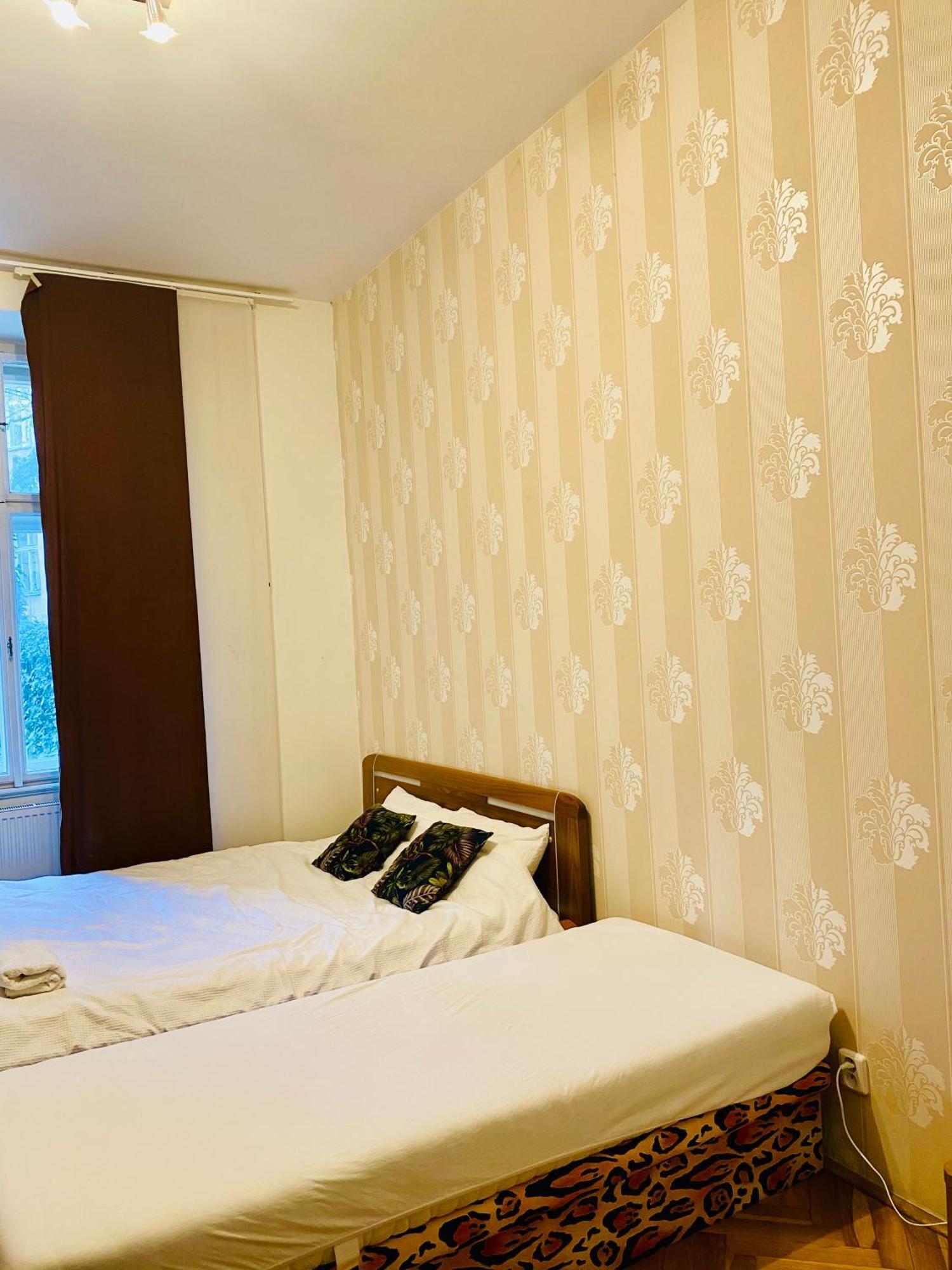 Guest house Flat In Centre 2