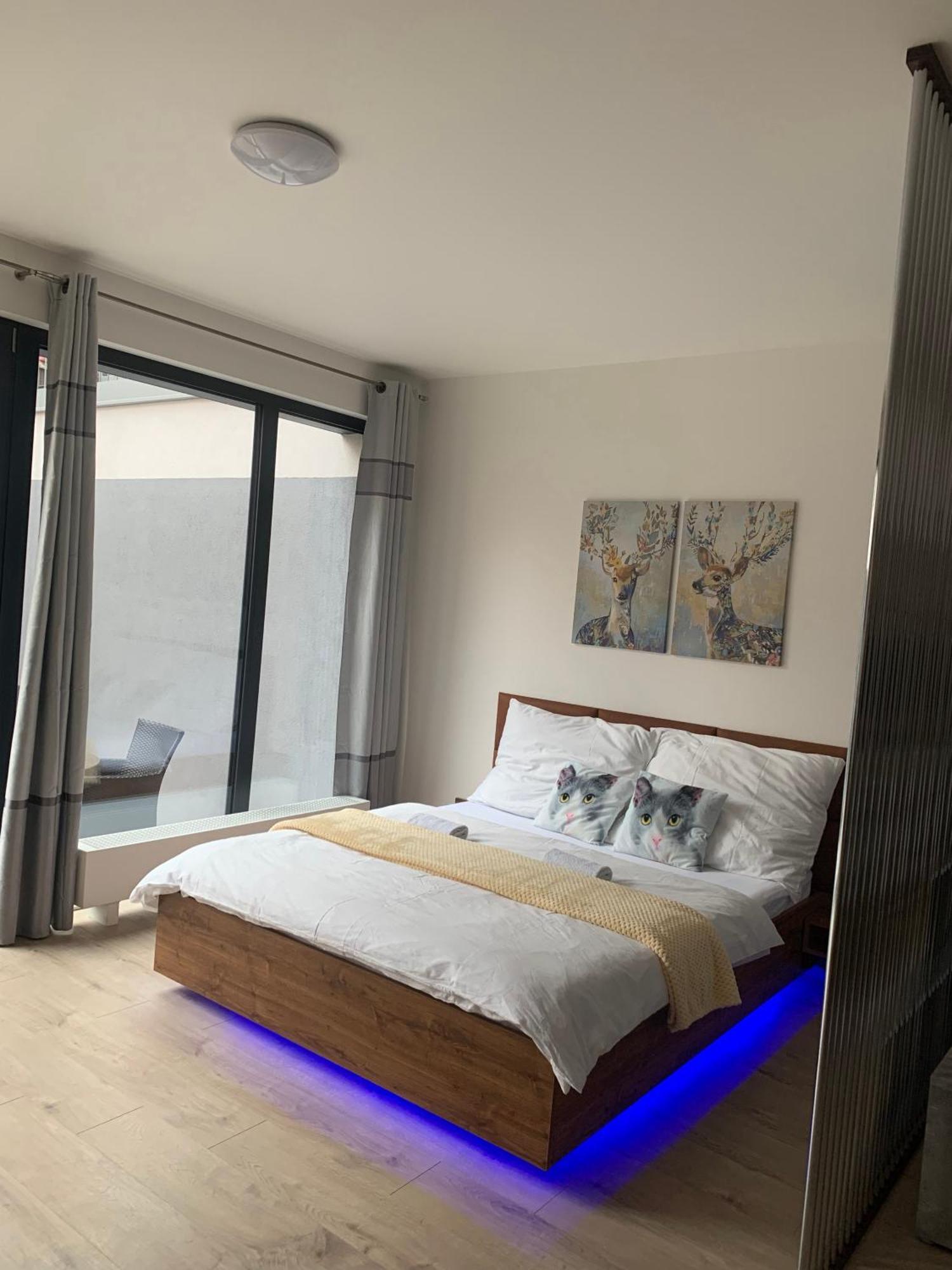 Apartment O2 Arena - Alex