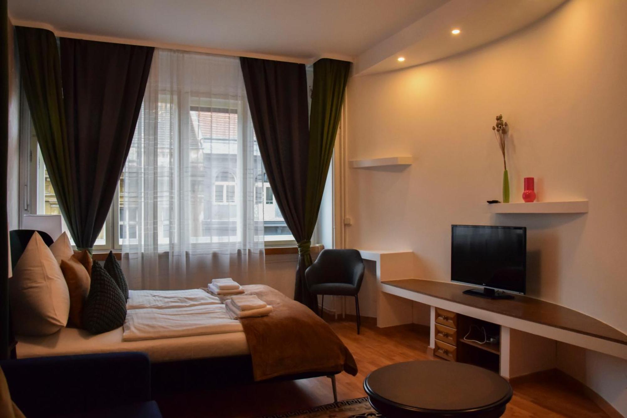 Appartement Main Square Sauna And Fireplace