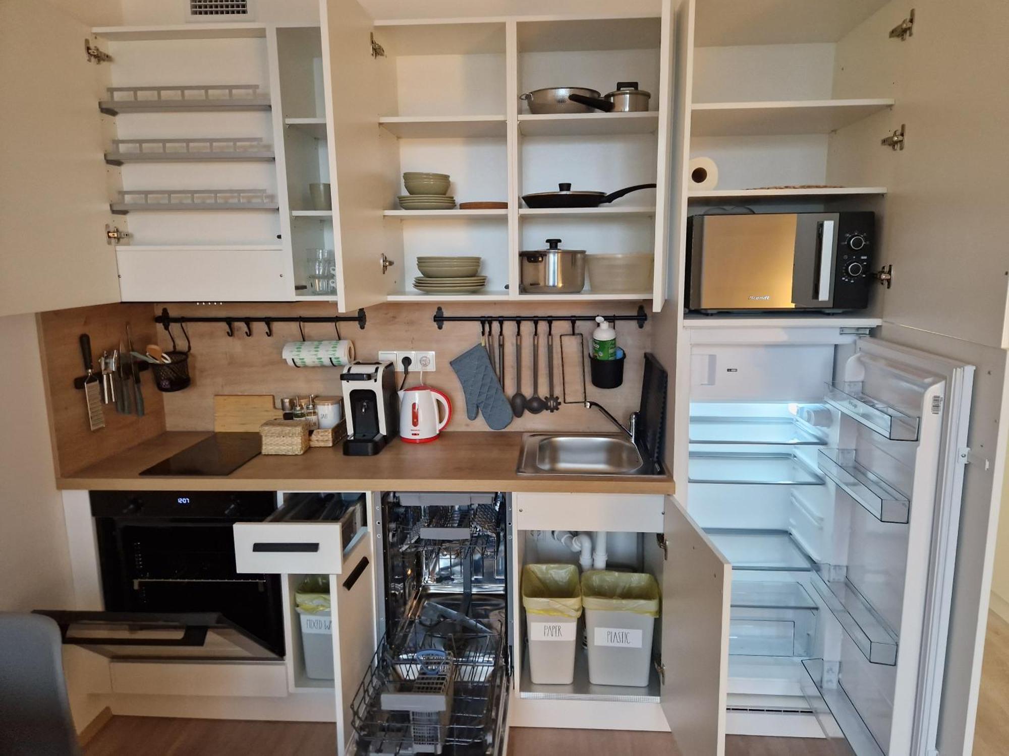 Apartment Center *