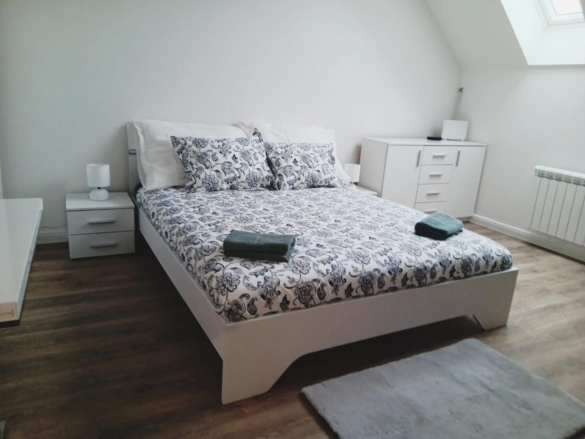 Apartment Center - Next To Florenc
