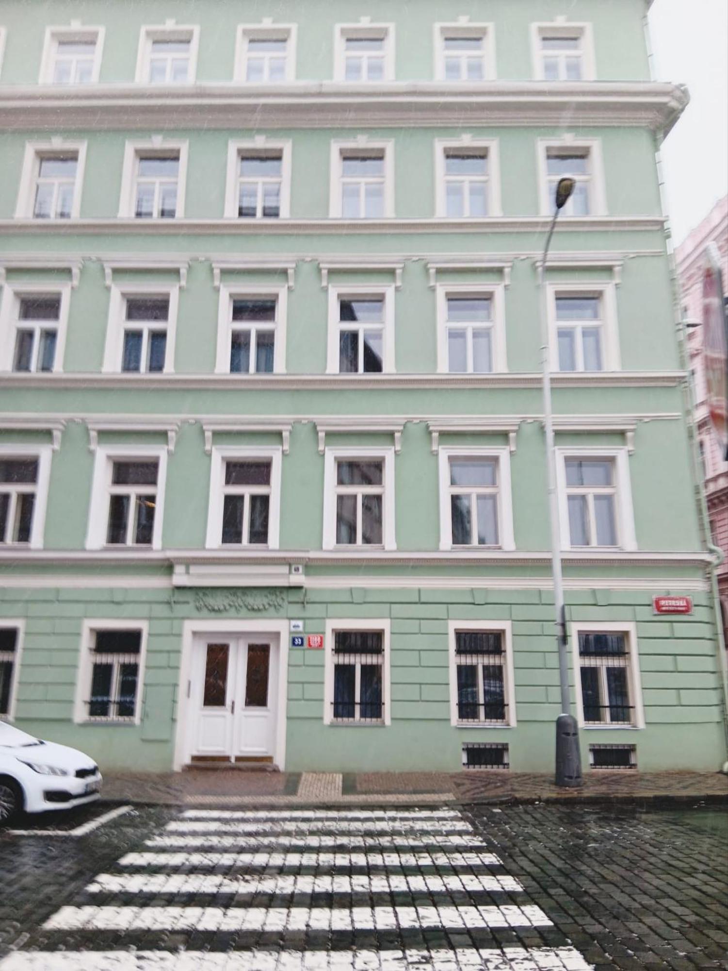 Apartment Center - Next To Florenc
