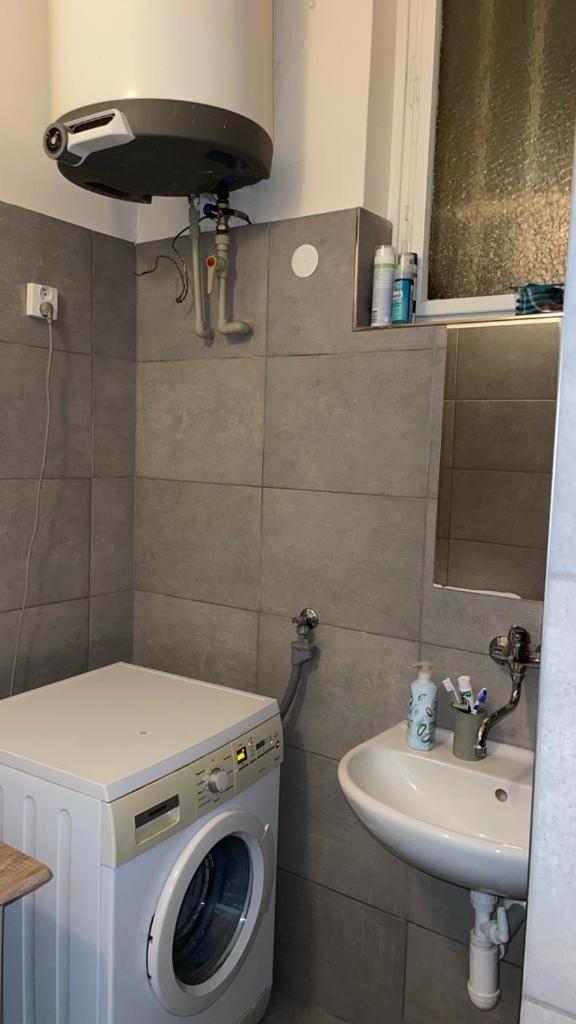 70 M² Drei Personen Kourimka 30