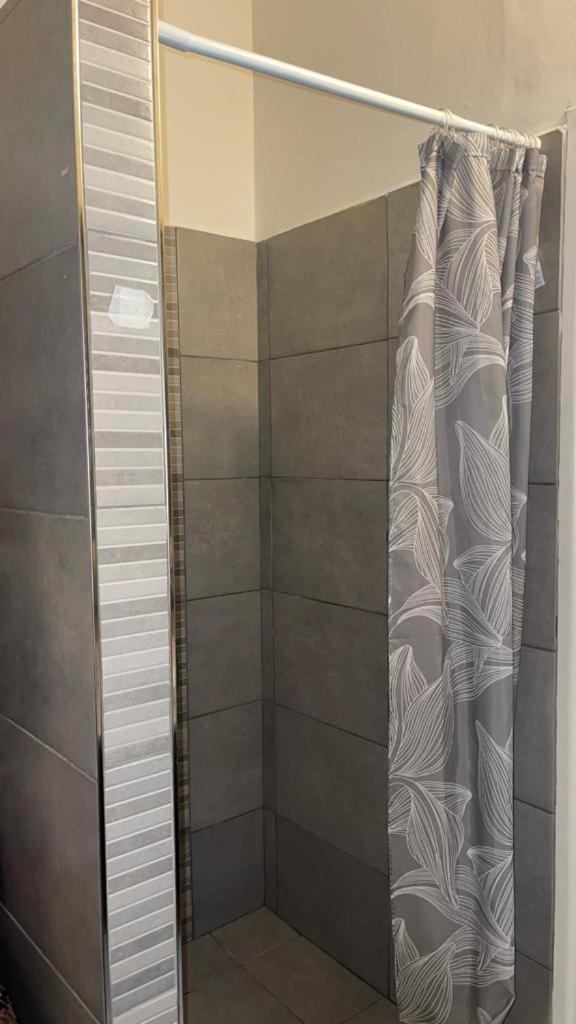 Apartment 70 M² Drei Personen Kourimka 30
