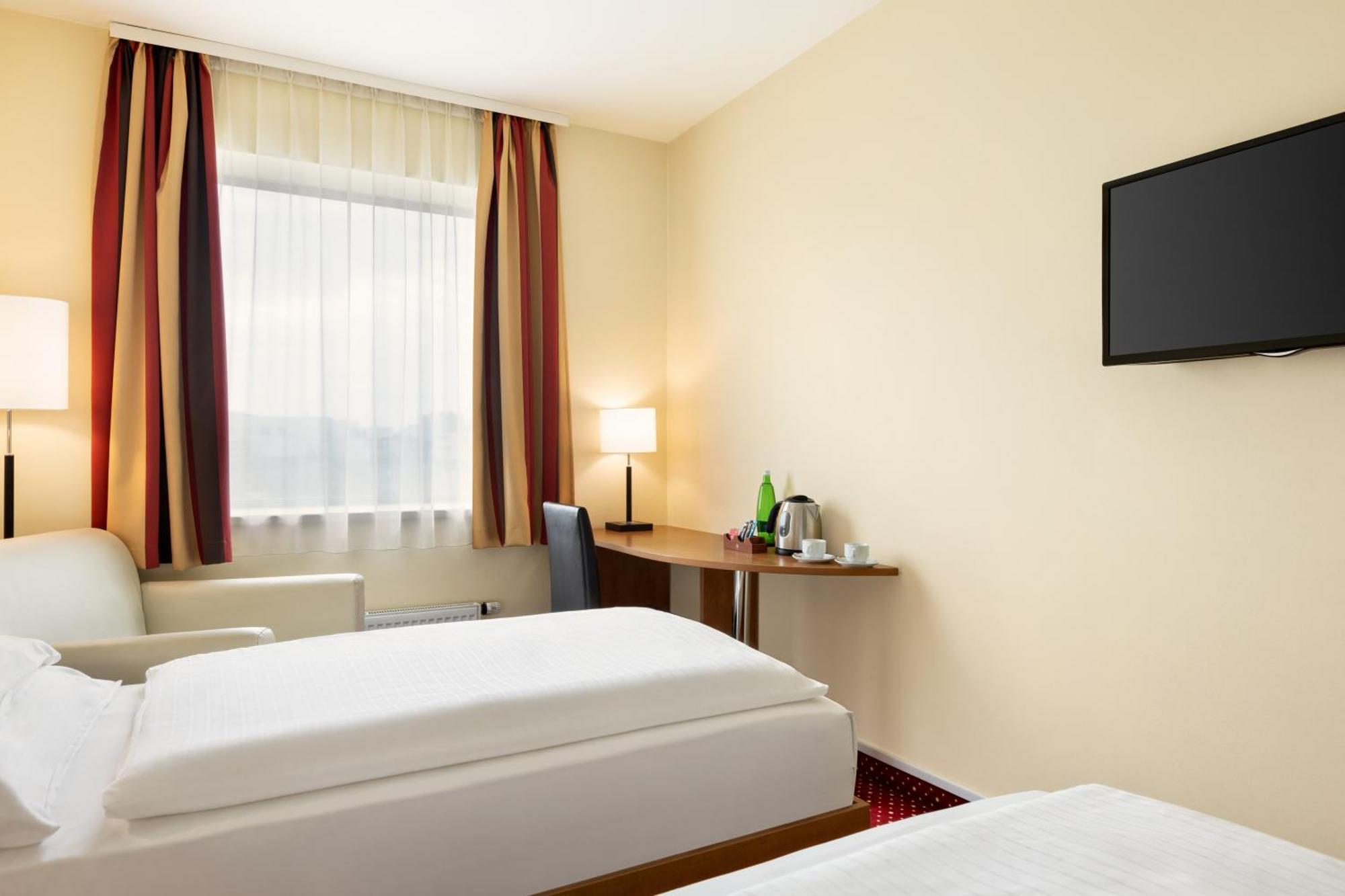 Hotel Amedia Express Prague, Trademark Collection By Wyndham Prag