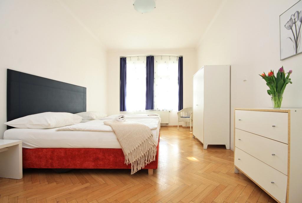 Quadrio Bedroom * Prague