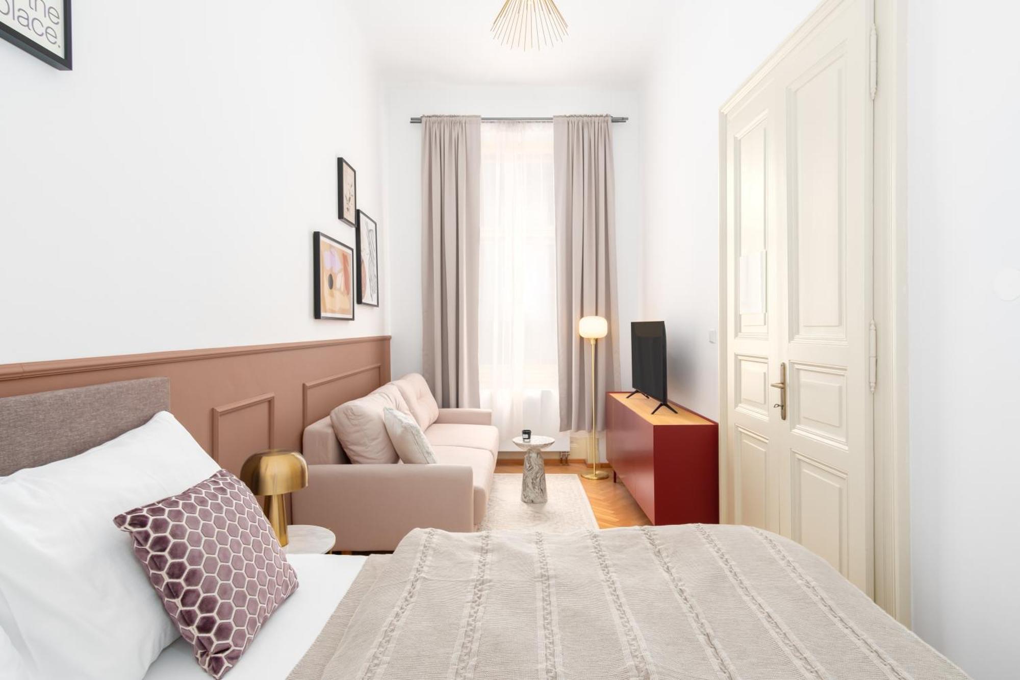 Stru House By Days - Luxurious Next To National Theatre Appartement