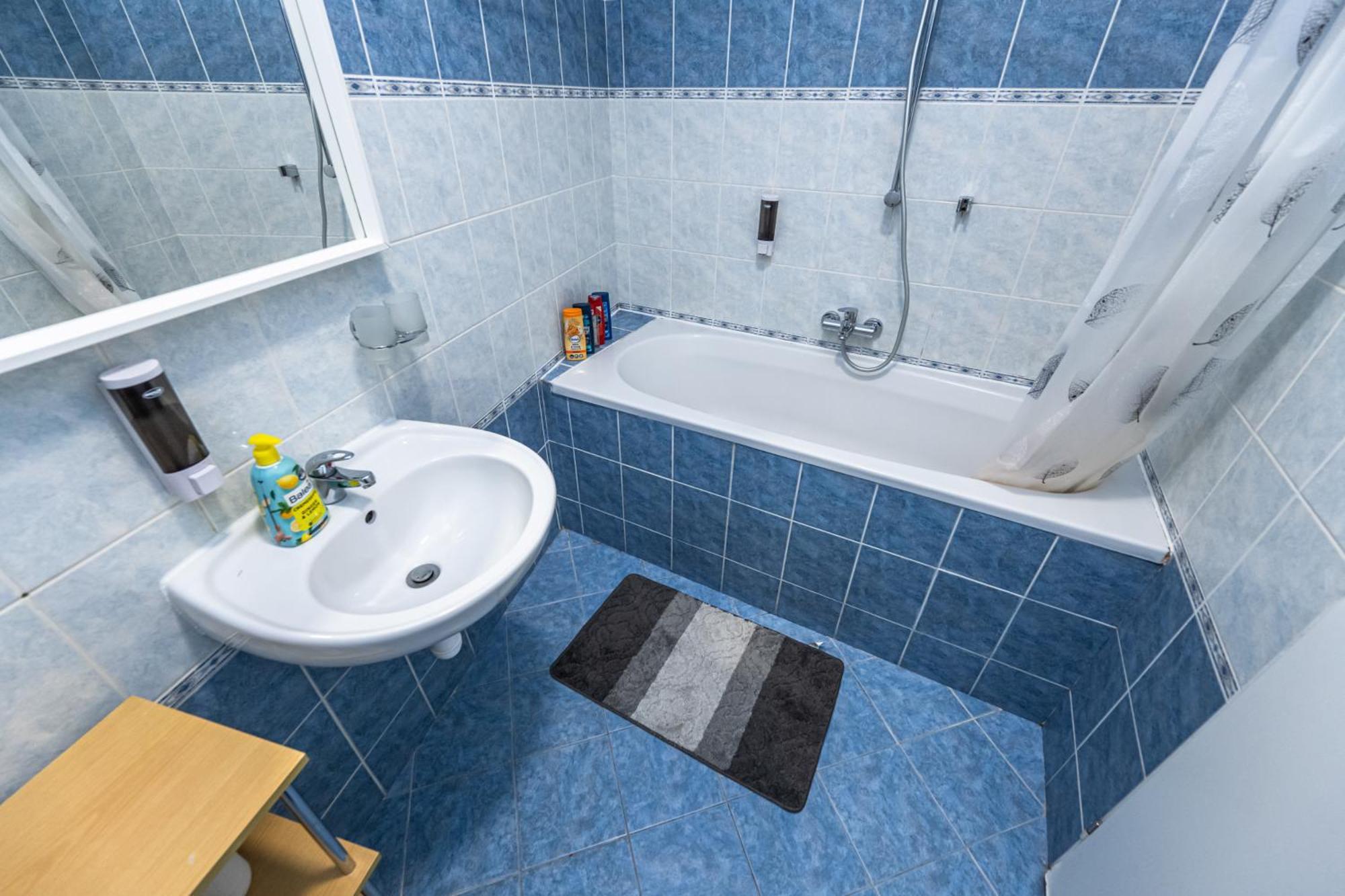 Wenceslas Square 2 Bedroom * Praga