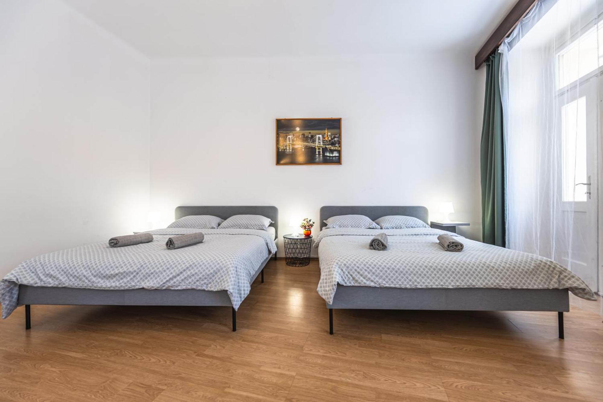 Wenceslas Square 2 Bedroom Apartamento *