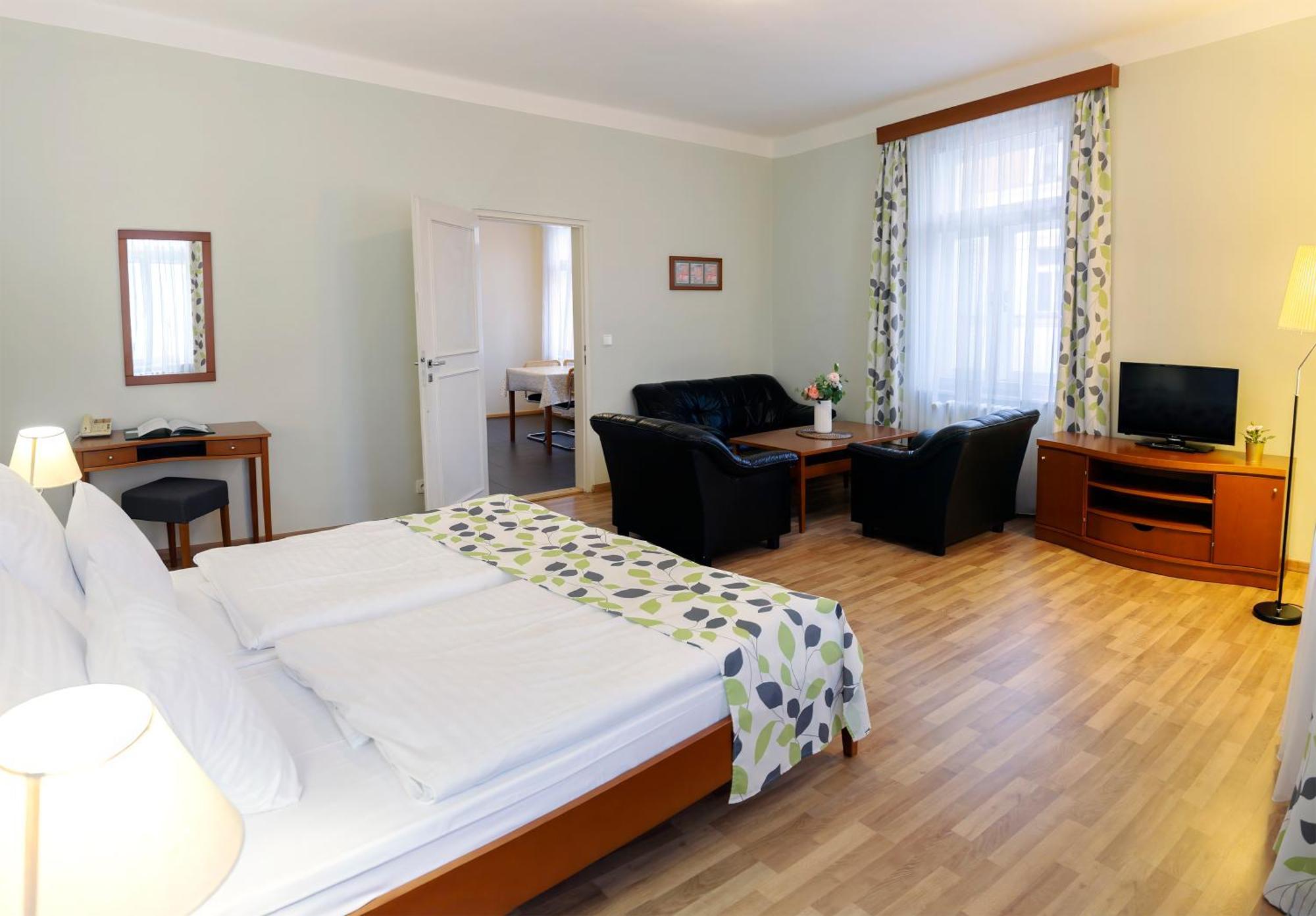 Orion Aparthotel 4*