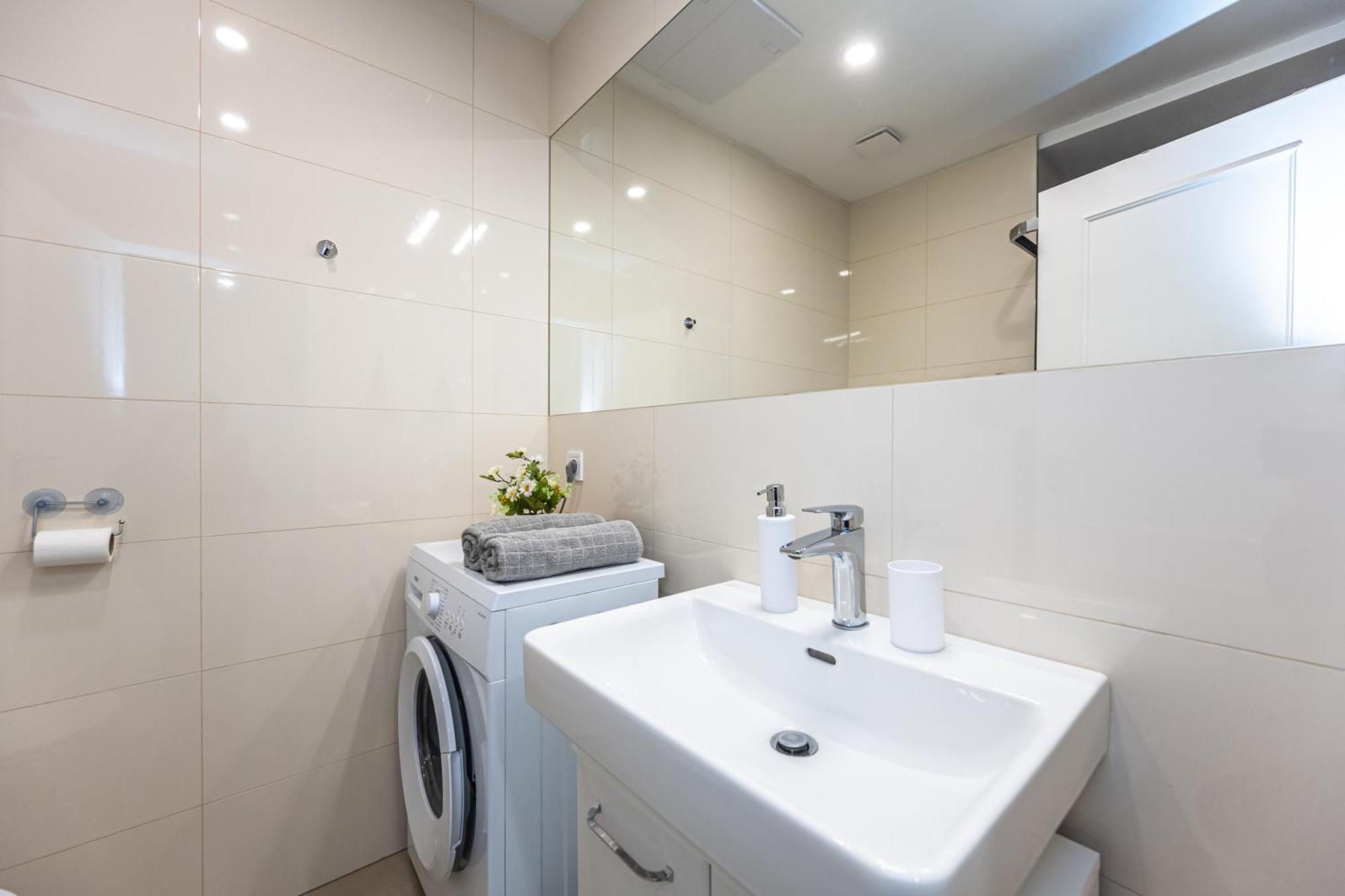 Stylish At Wenceslas Square Apartment Prague