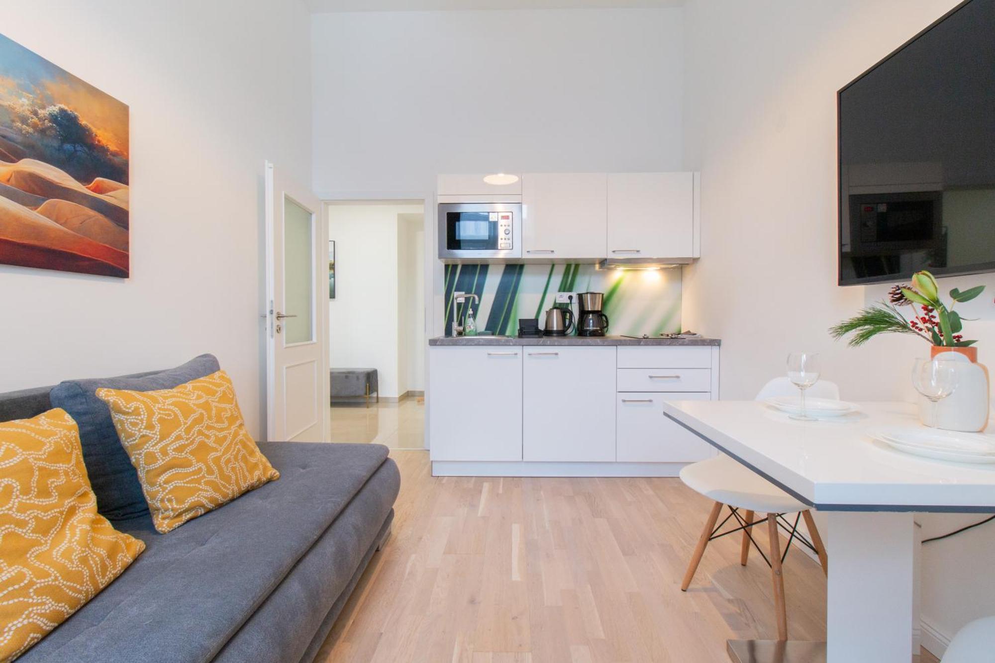 Washingtonova Cr Apartment Prag