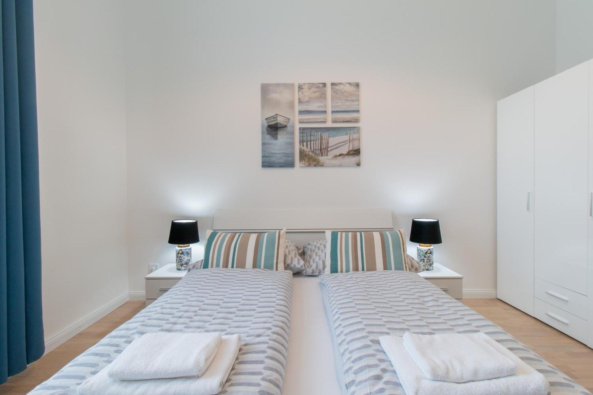Washingtonova Cr Apartment