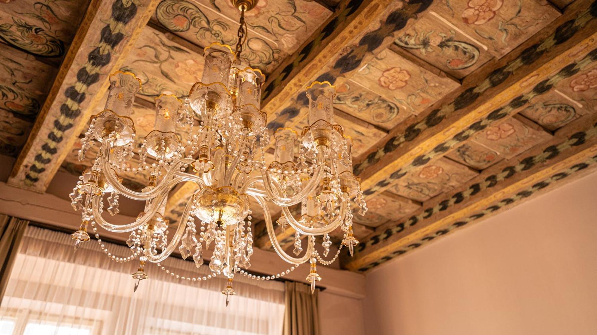 Hotel Golden Key Castle 4*