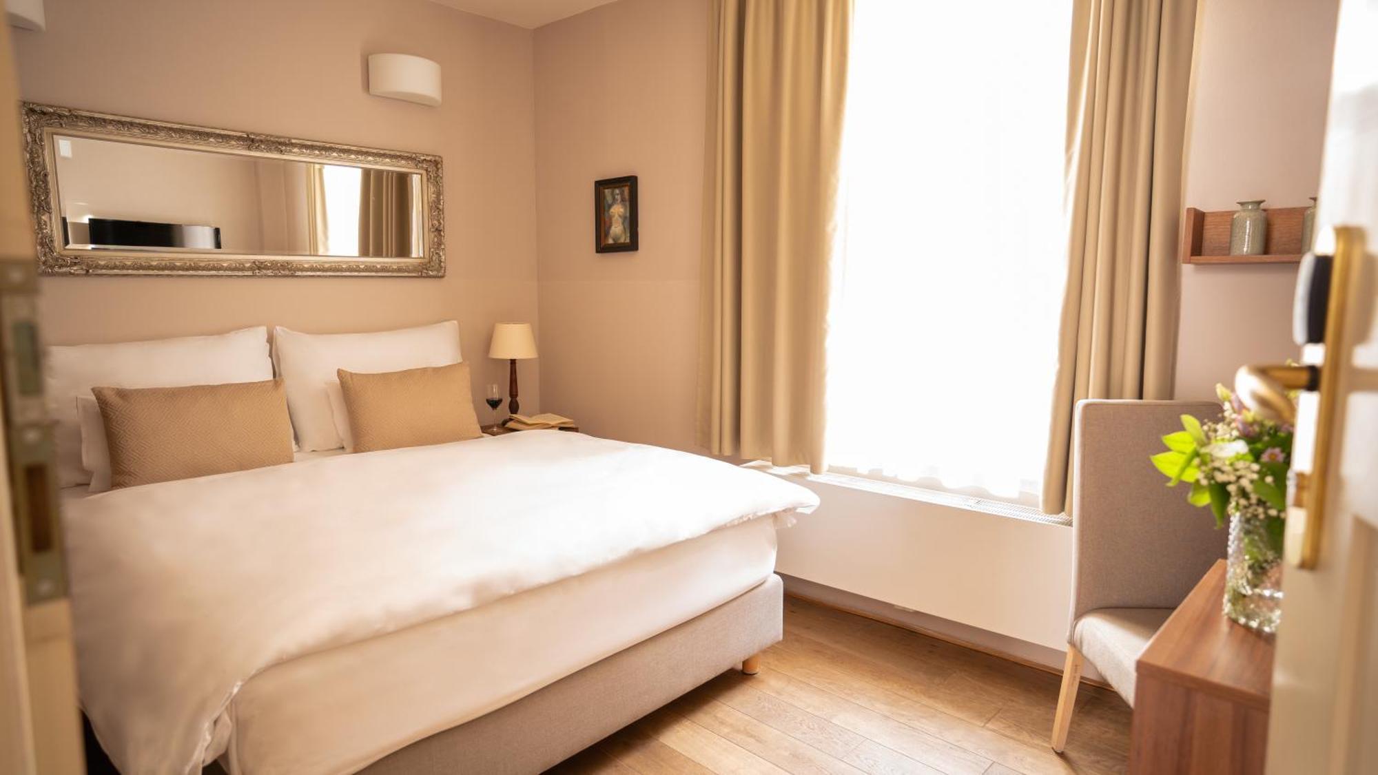 Golden Key Castle Hotel 4*