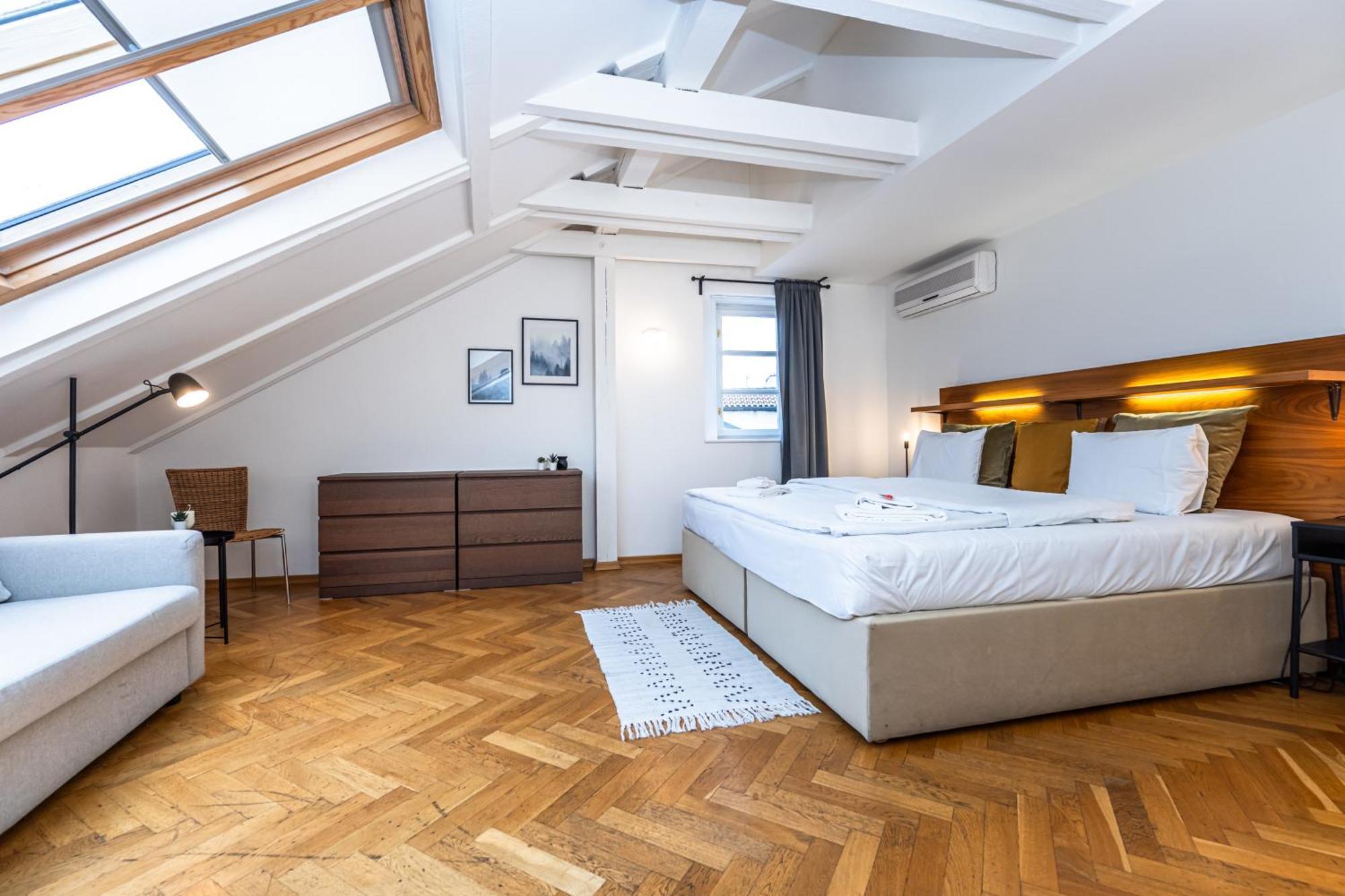 Charles In Old Town Apartamento