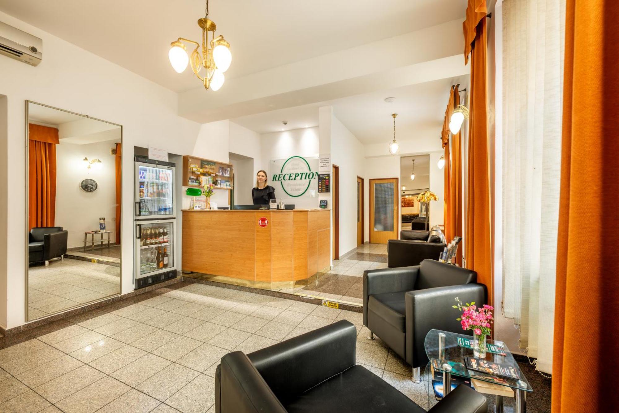 Golden Garni 3* Prague