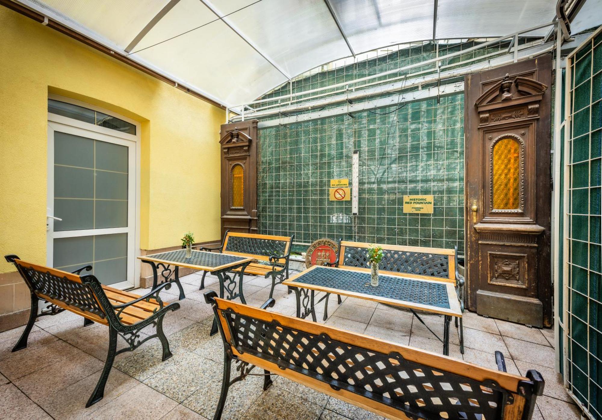 Hotel Golden Garni 3*