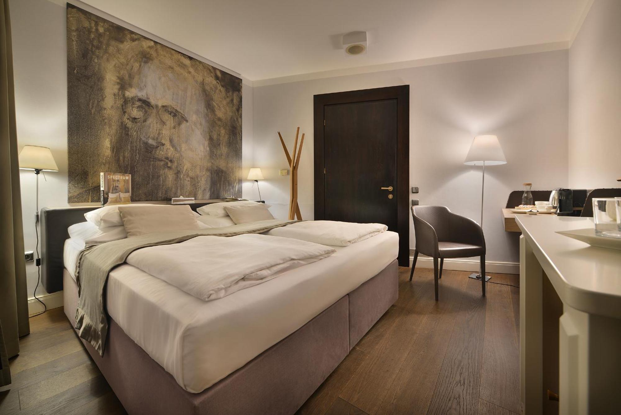 Design Neruda Hotel 4*