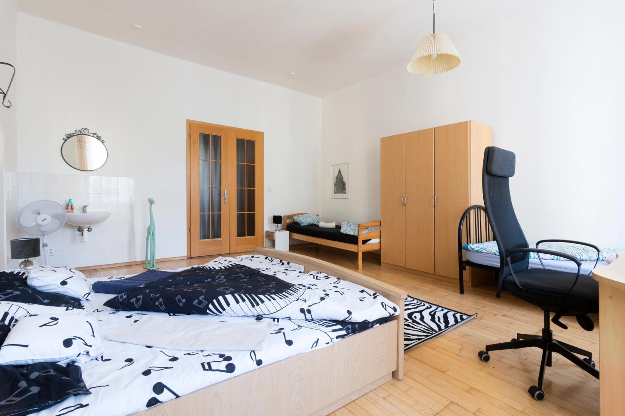 Apartment Stepanska *