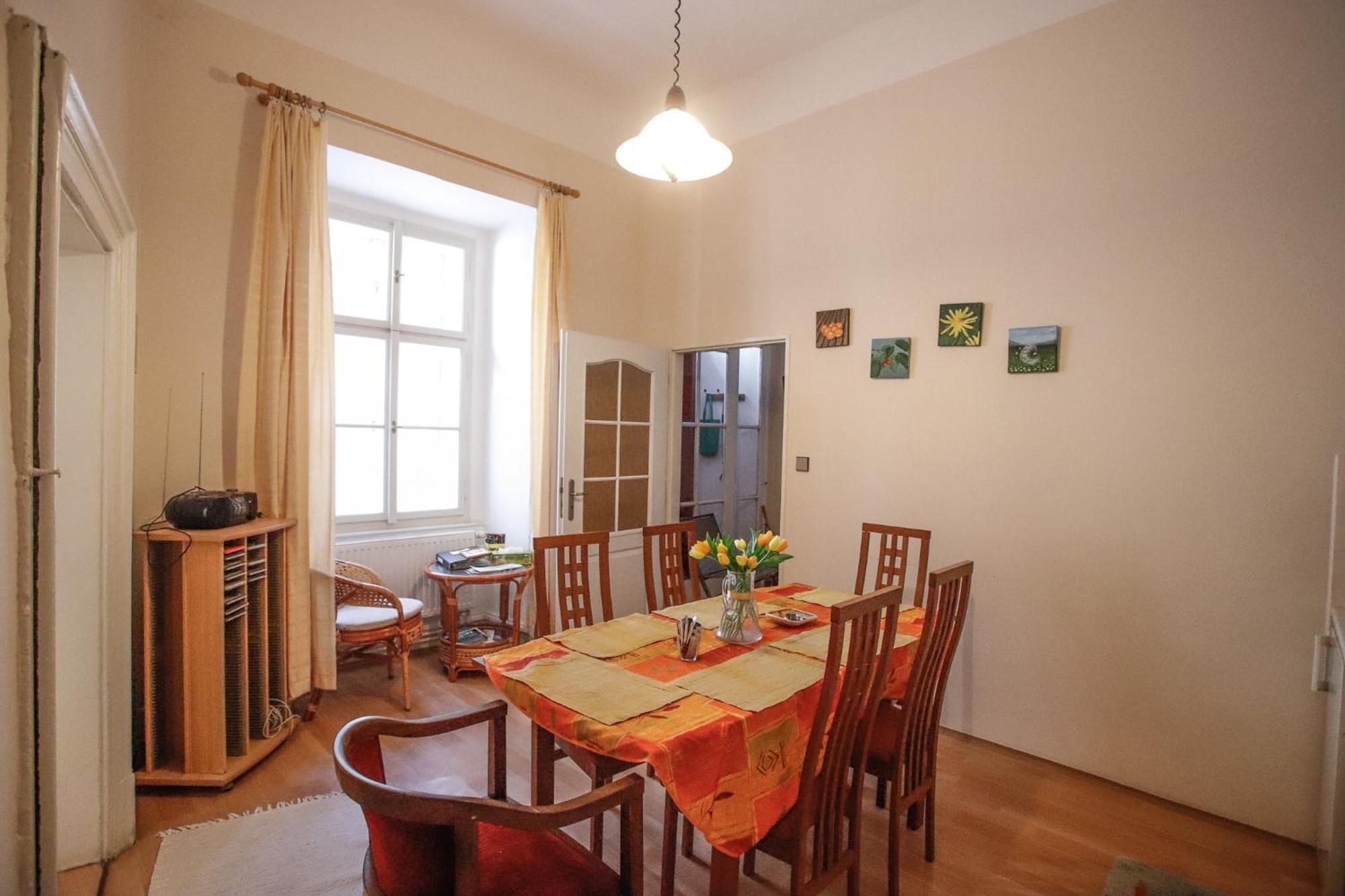 Miraculous Daire Prag