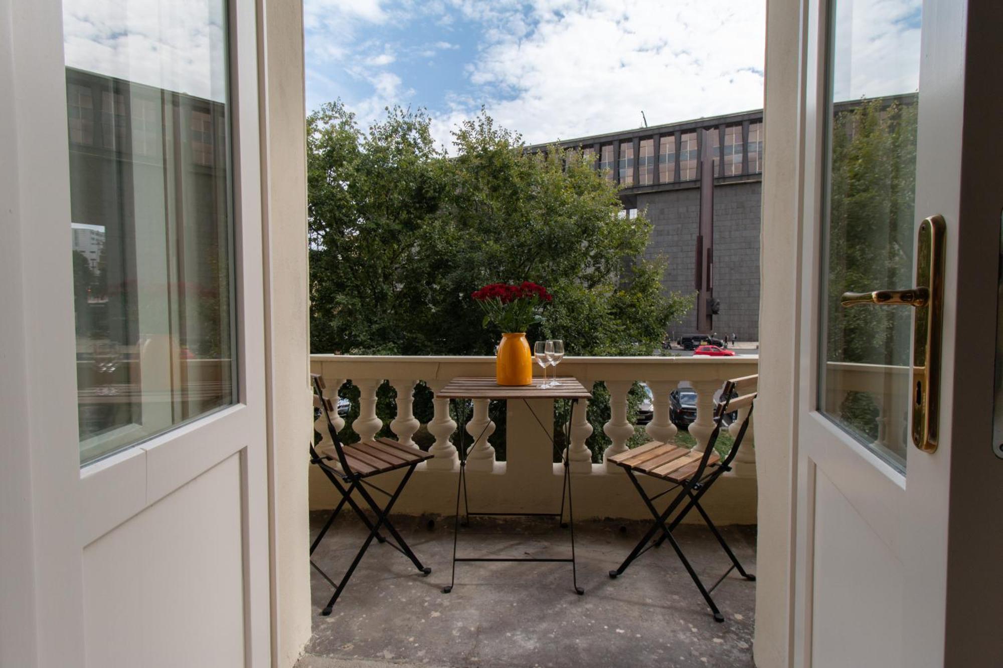 Washingtonova Cr Apartment Prag