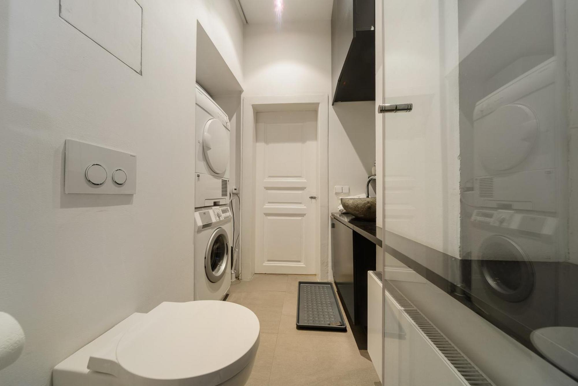 Premium Apart With A Balcony Apartment