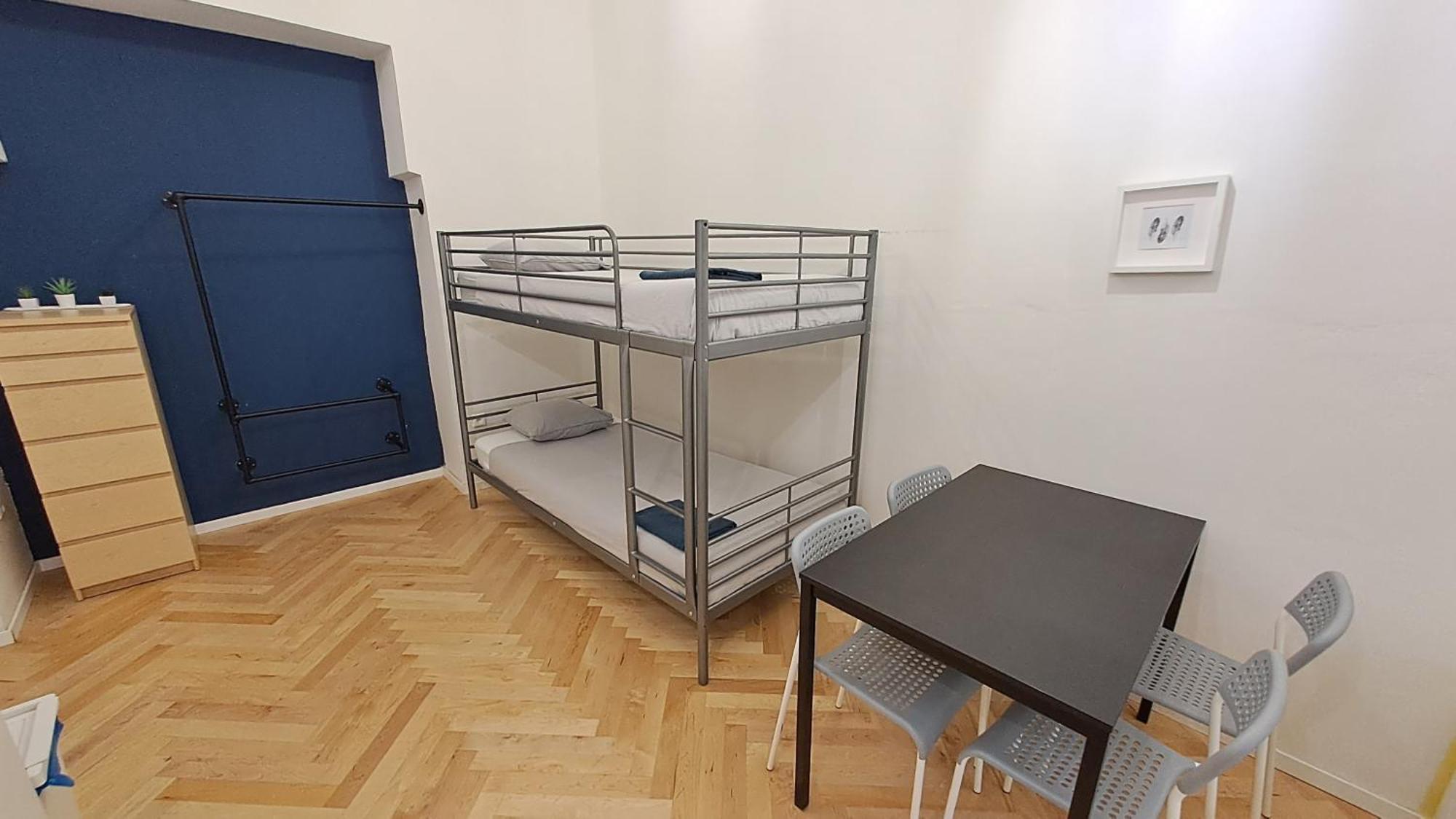 Apartment Spacious, Light In Vinohrady Prag