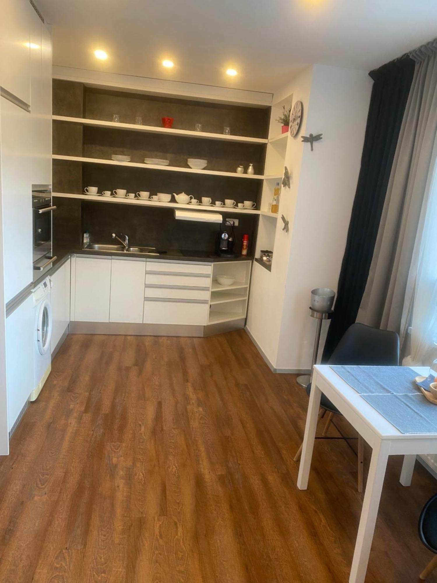 2+kk, 50 M2 V Klidne Lokalite. 10 Min Od Centra Prahy. Appartement Prague