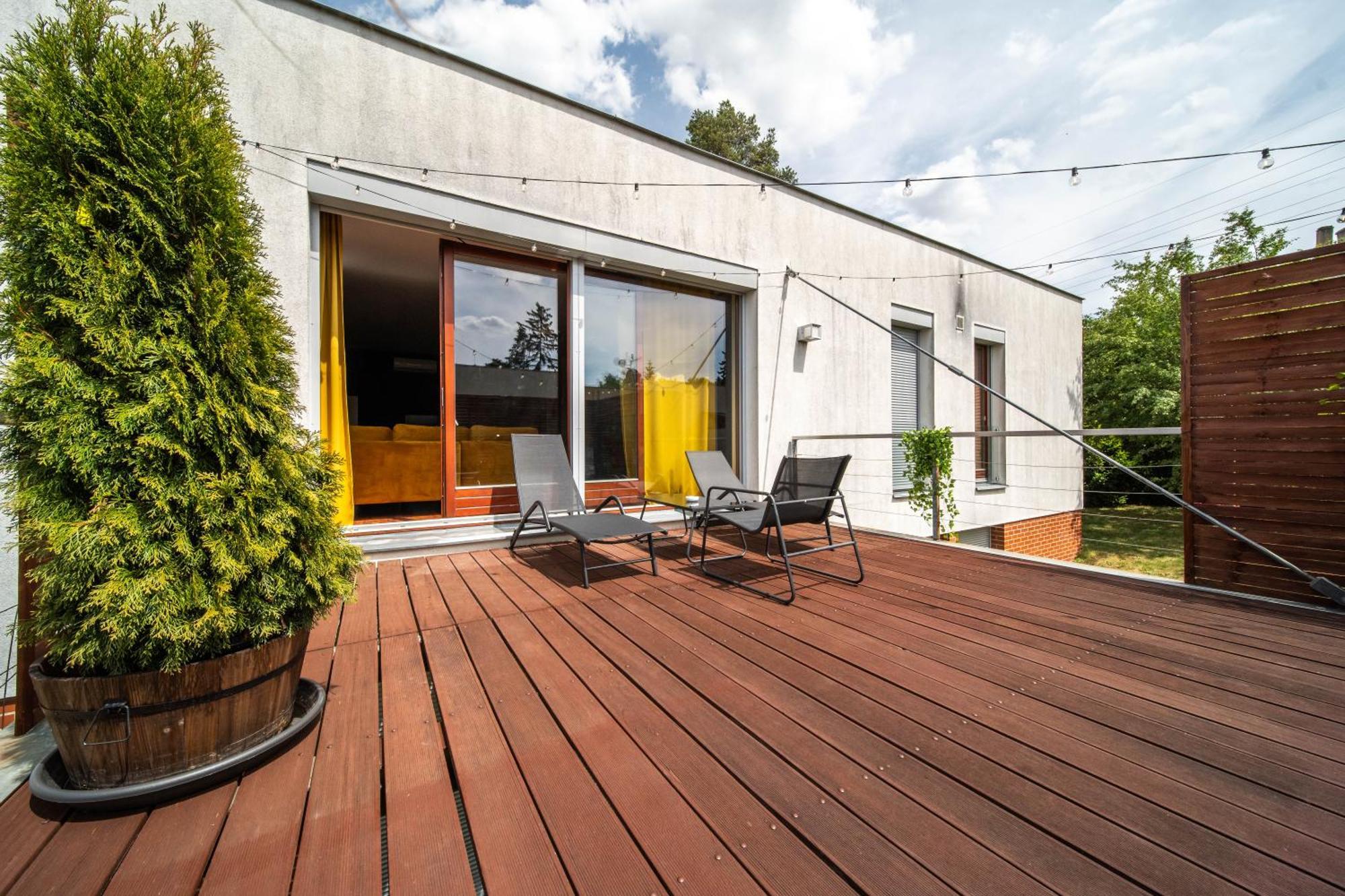 Design Architect With 2 Apartment Prague