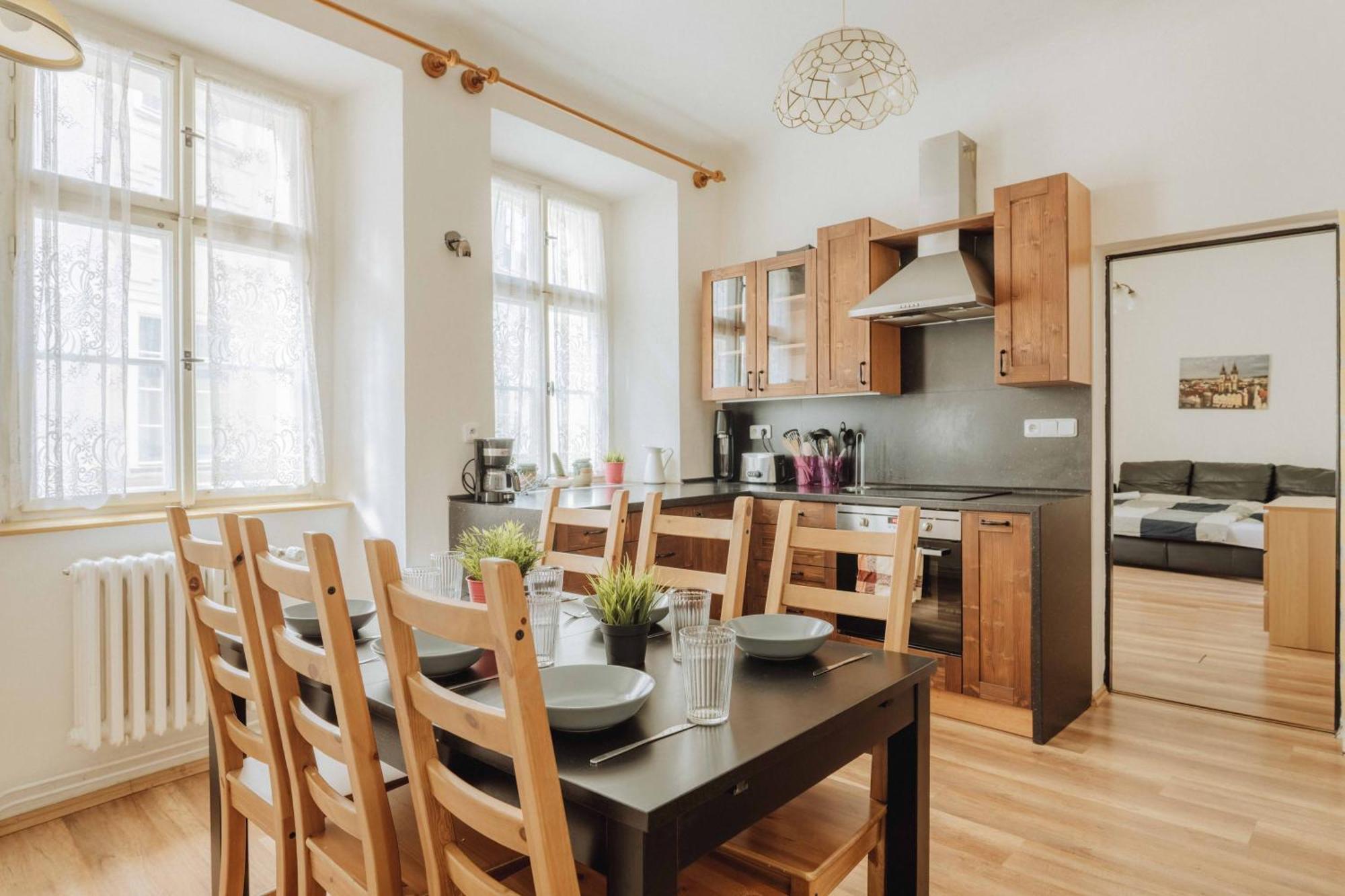 Central 3bd Old Town Square & Astronomical Clock 100 Metres * Prague