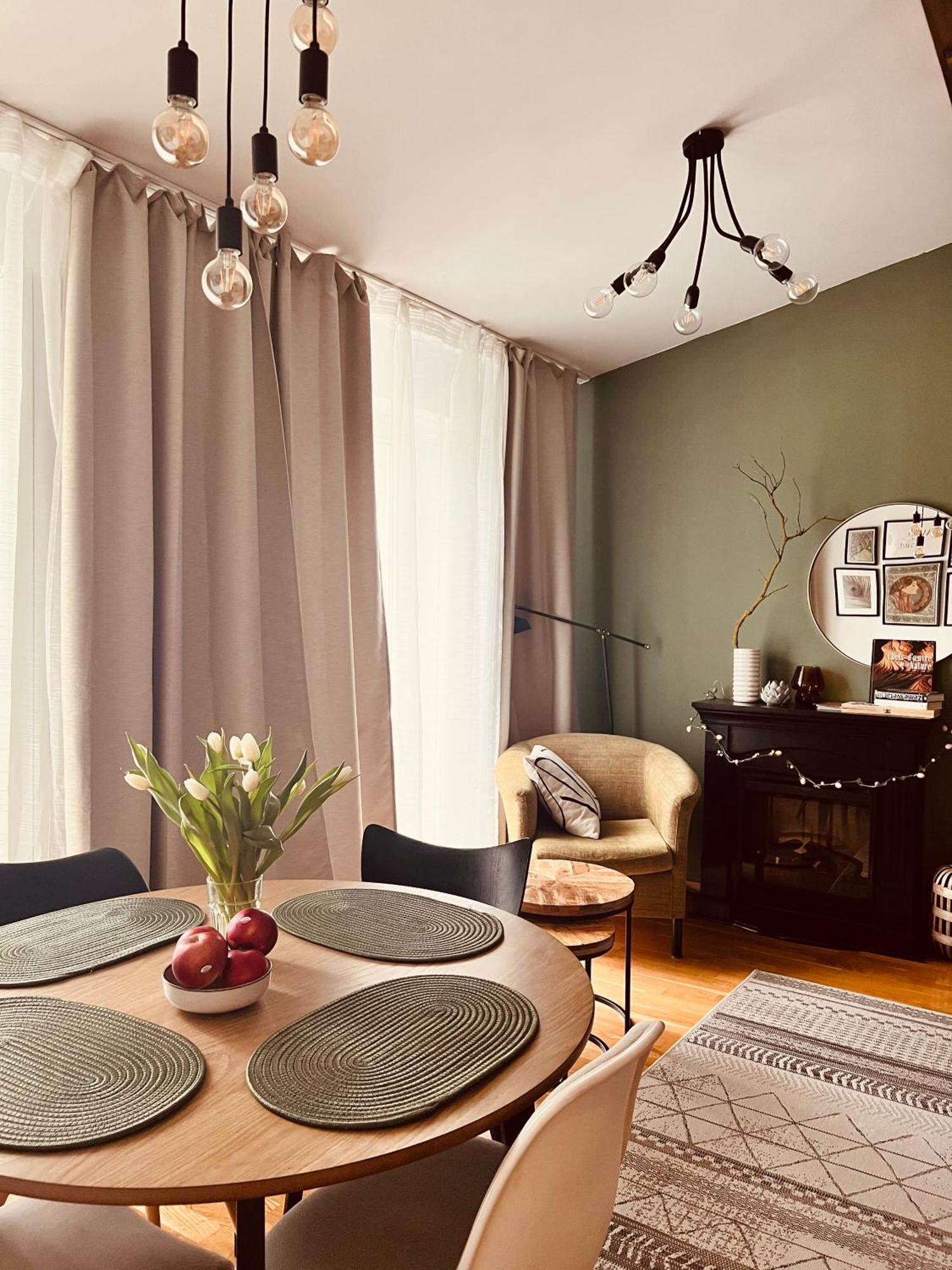 Apartment Black Pearl By Vysehrad Castle *
