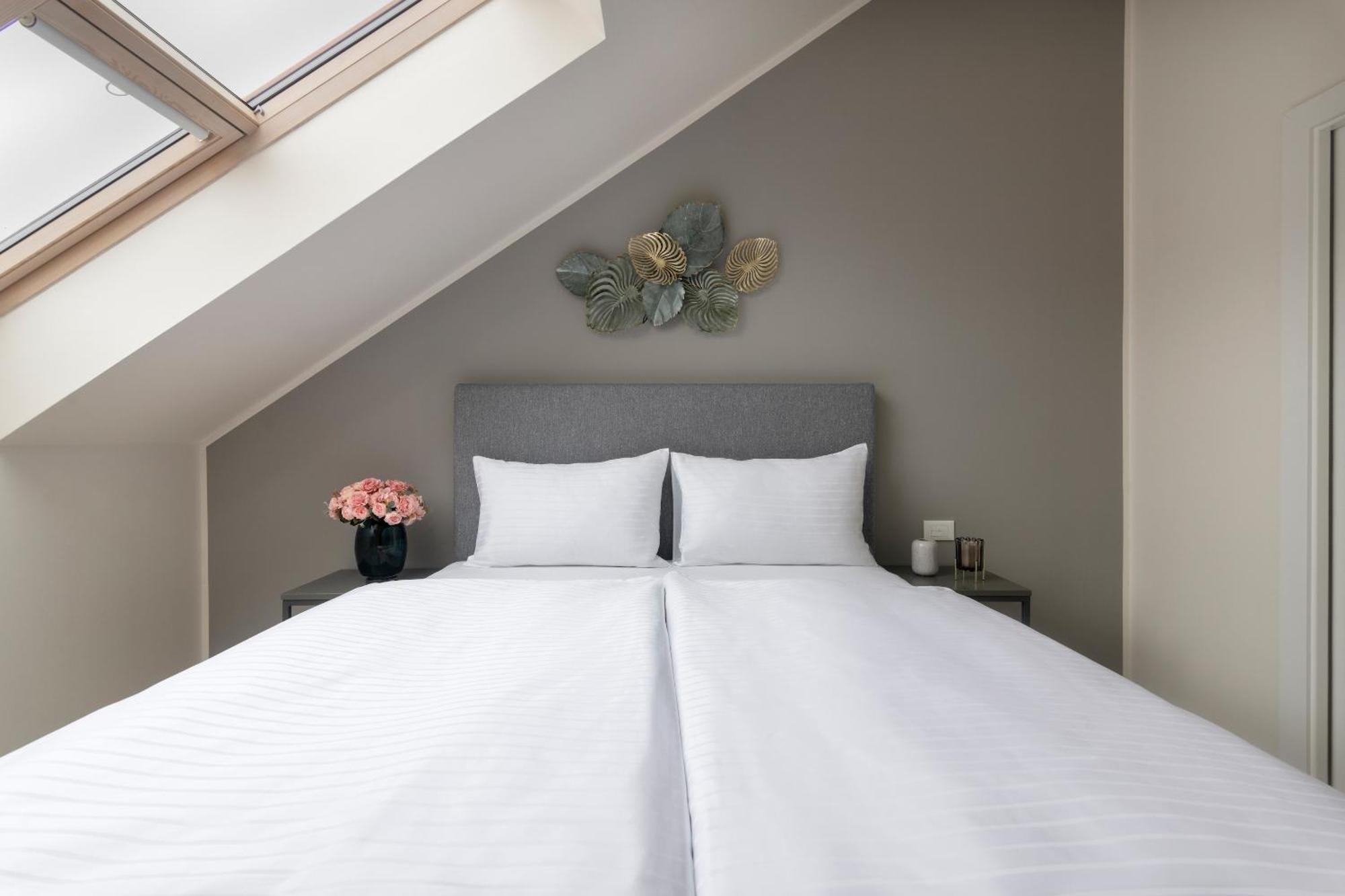 Kinsky Garden And By Dwellfort Aparthotel Prague