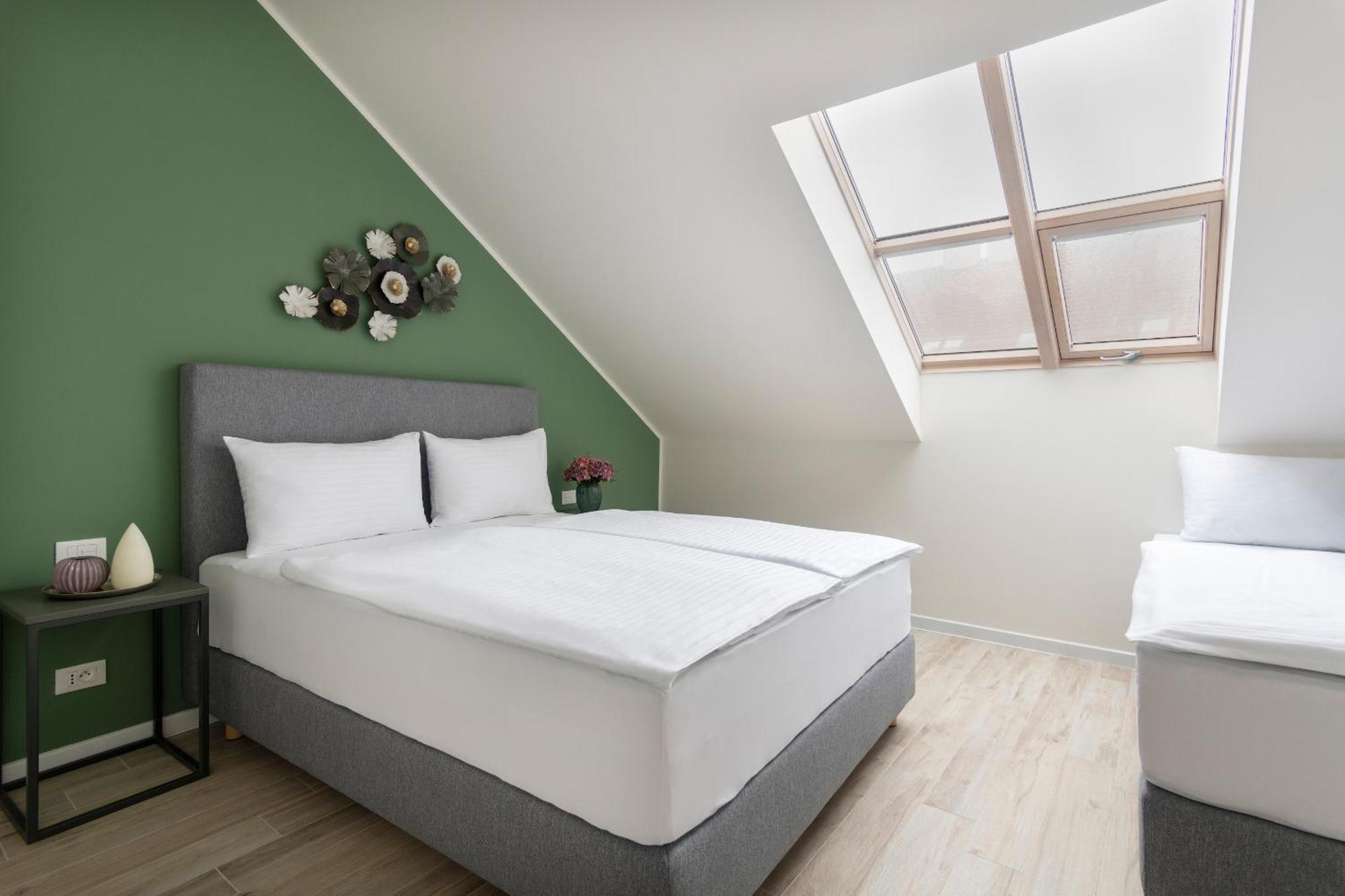 Aparthotel Kinsky Garden And By Dwellfort