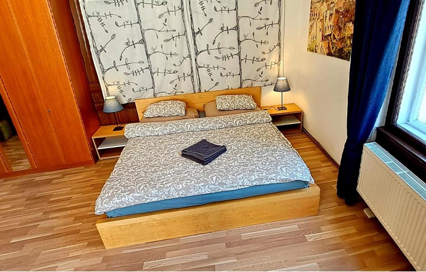 Old Town & Parking Assistance Homestay *