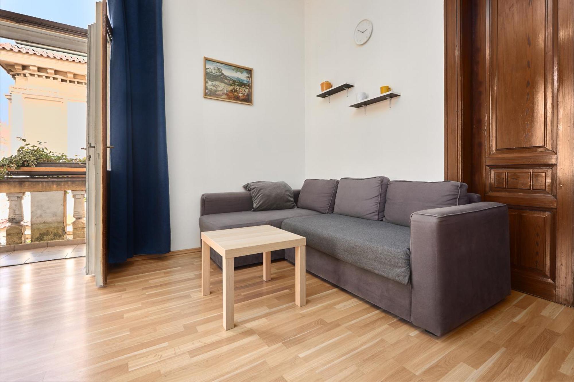 Old Town & Parking Assistance Prague
