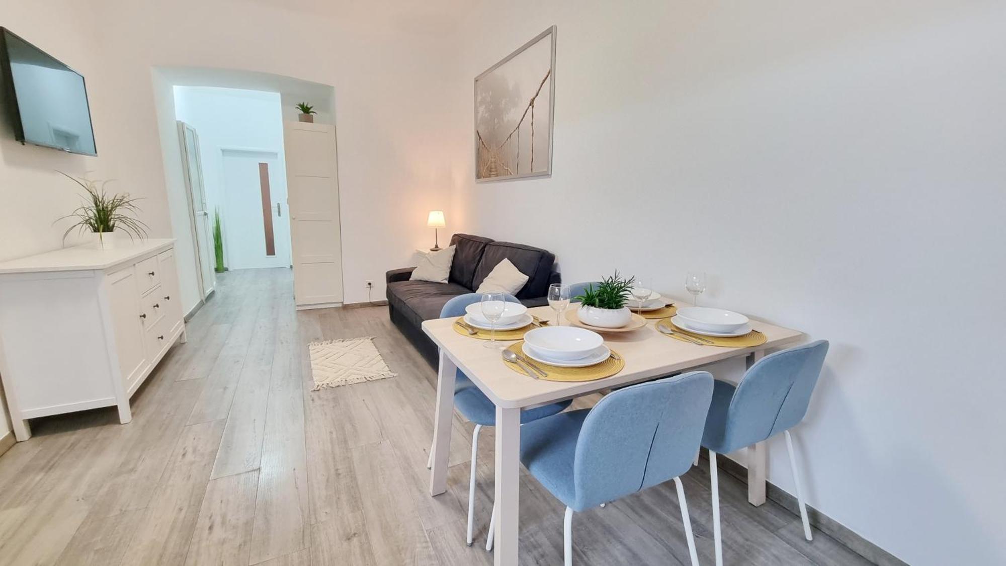 Finnem Florenc Apartment *