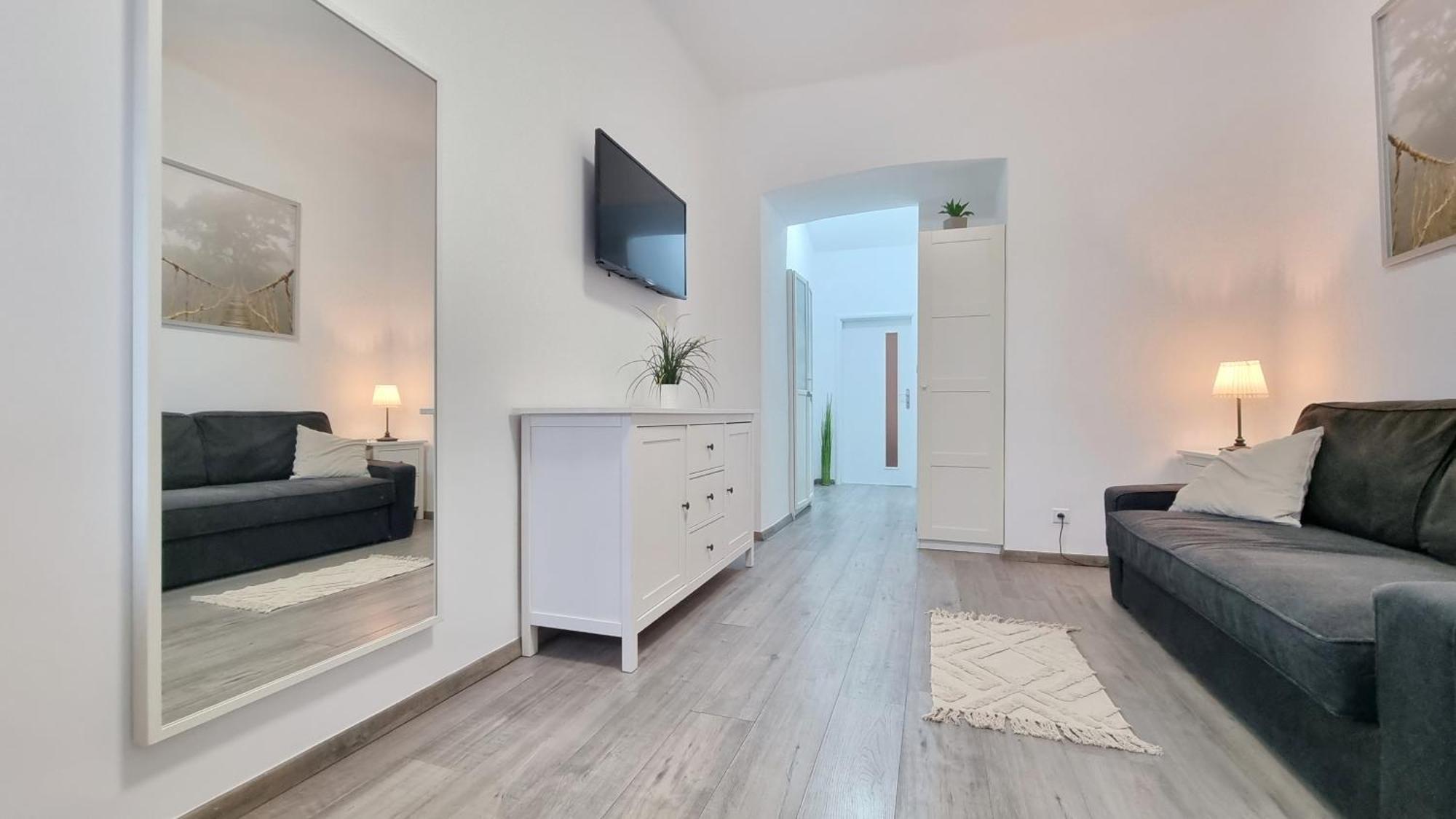 Finnem Florenc Apartamento *