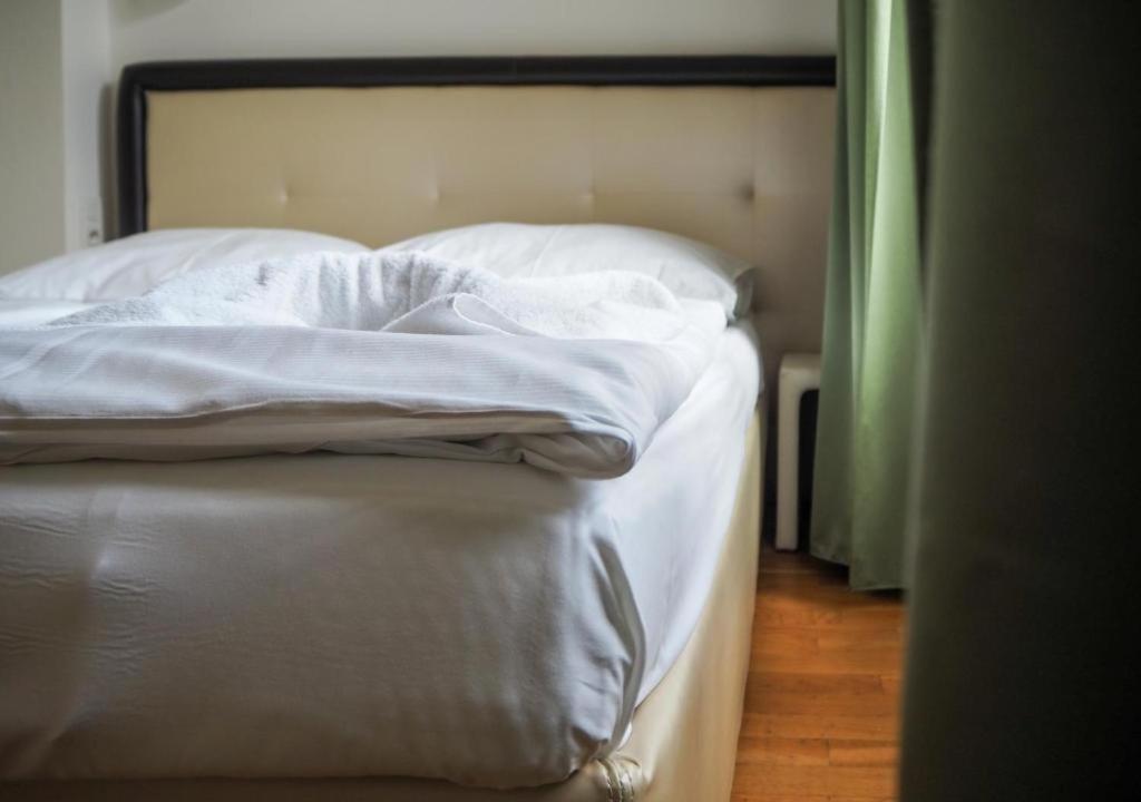 Apart Otel Charles Bridge Premium