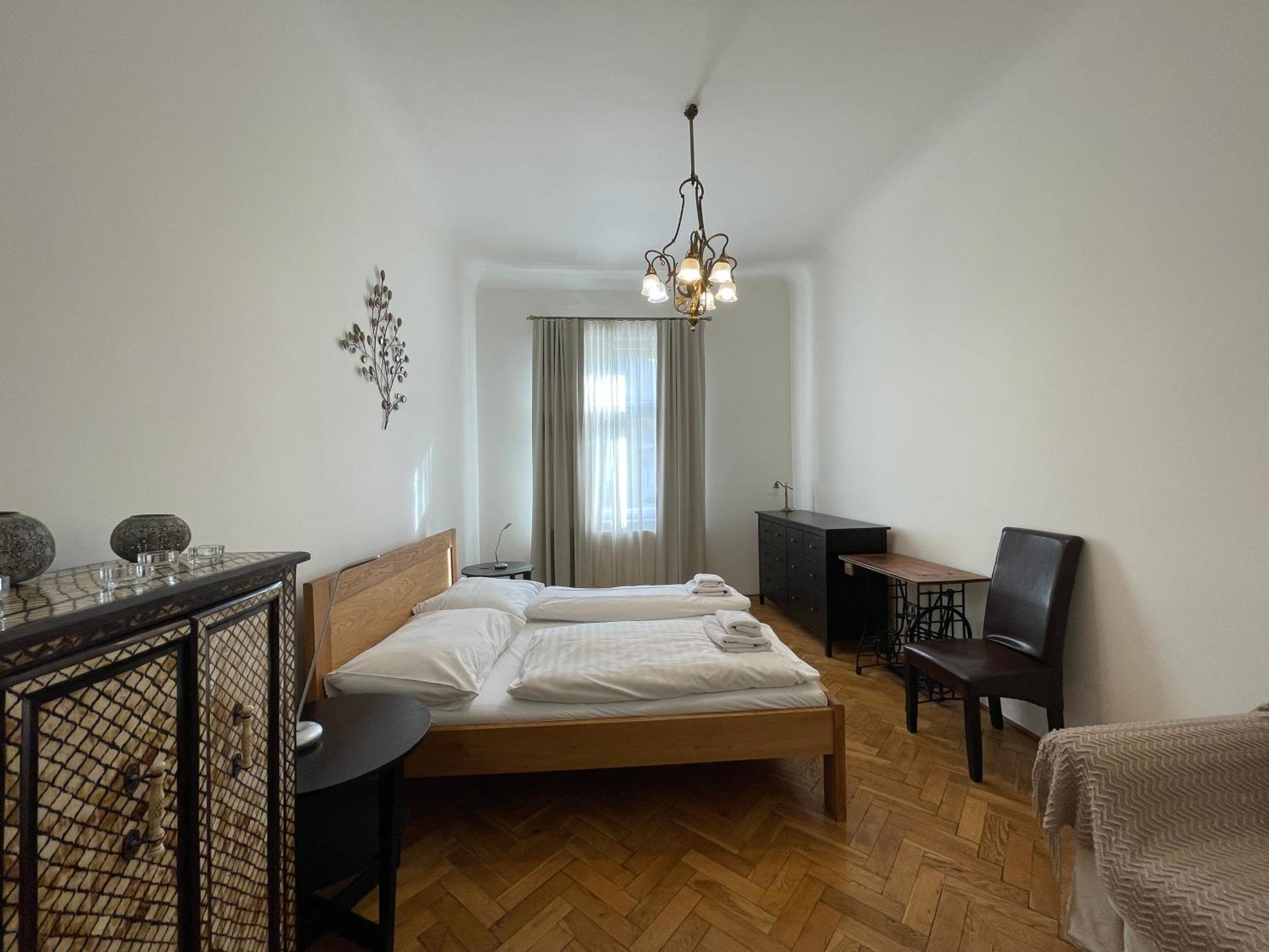 Charles Bridge Premium 4* Prag