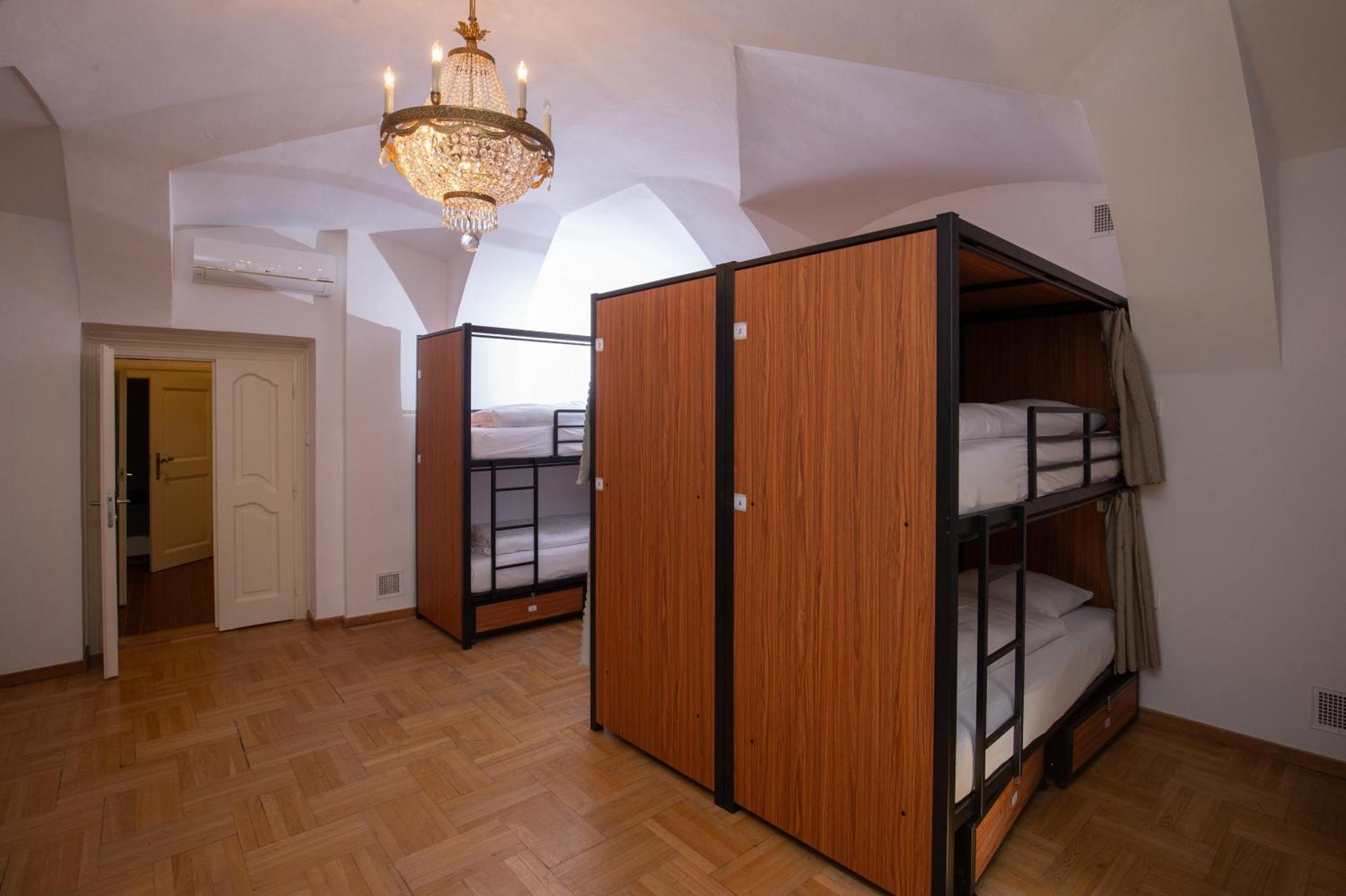 Women's Only - Female Only Hostel Prague