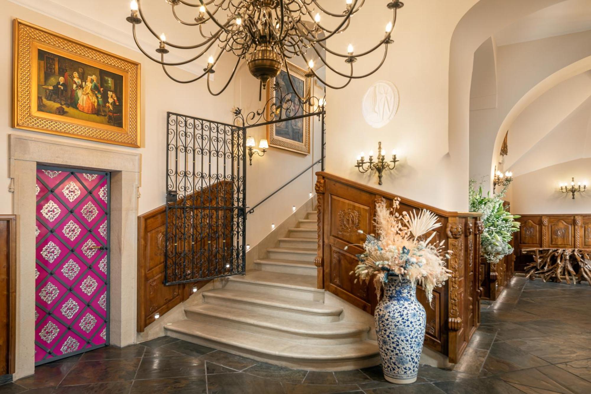 Iron Gate & By Bhg Prague