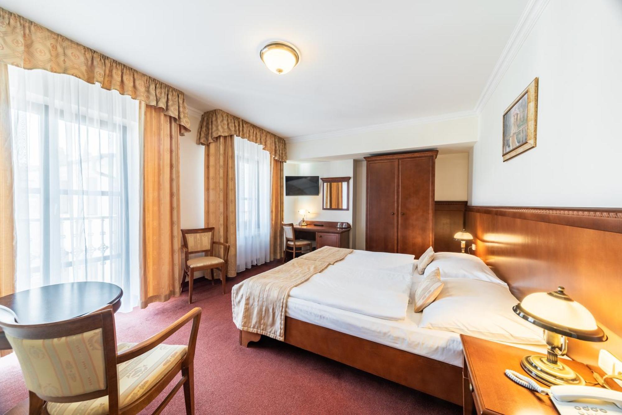 Hotel Arkada