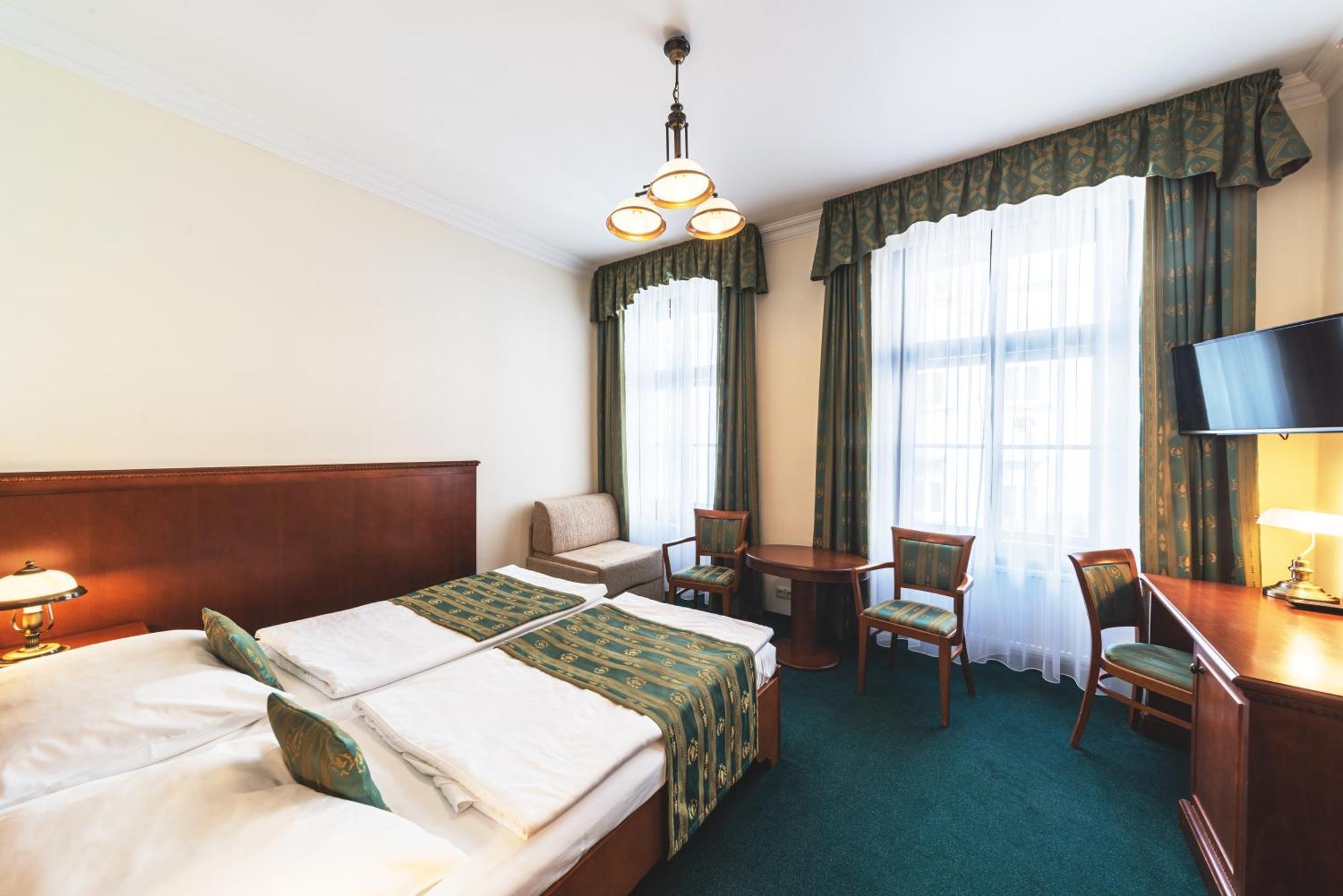 Arkada Hotel 4*