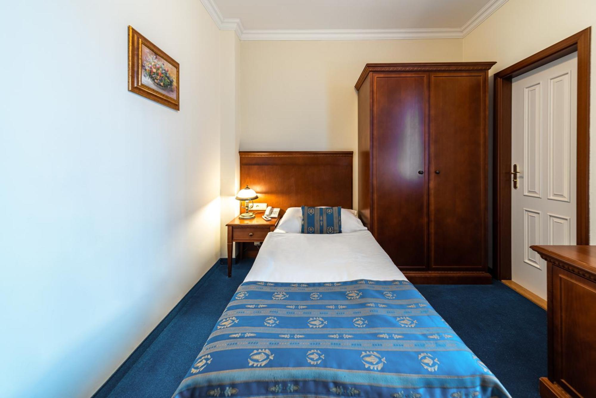 Arkada Hotel